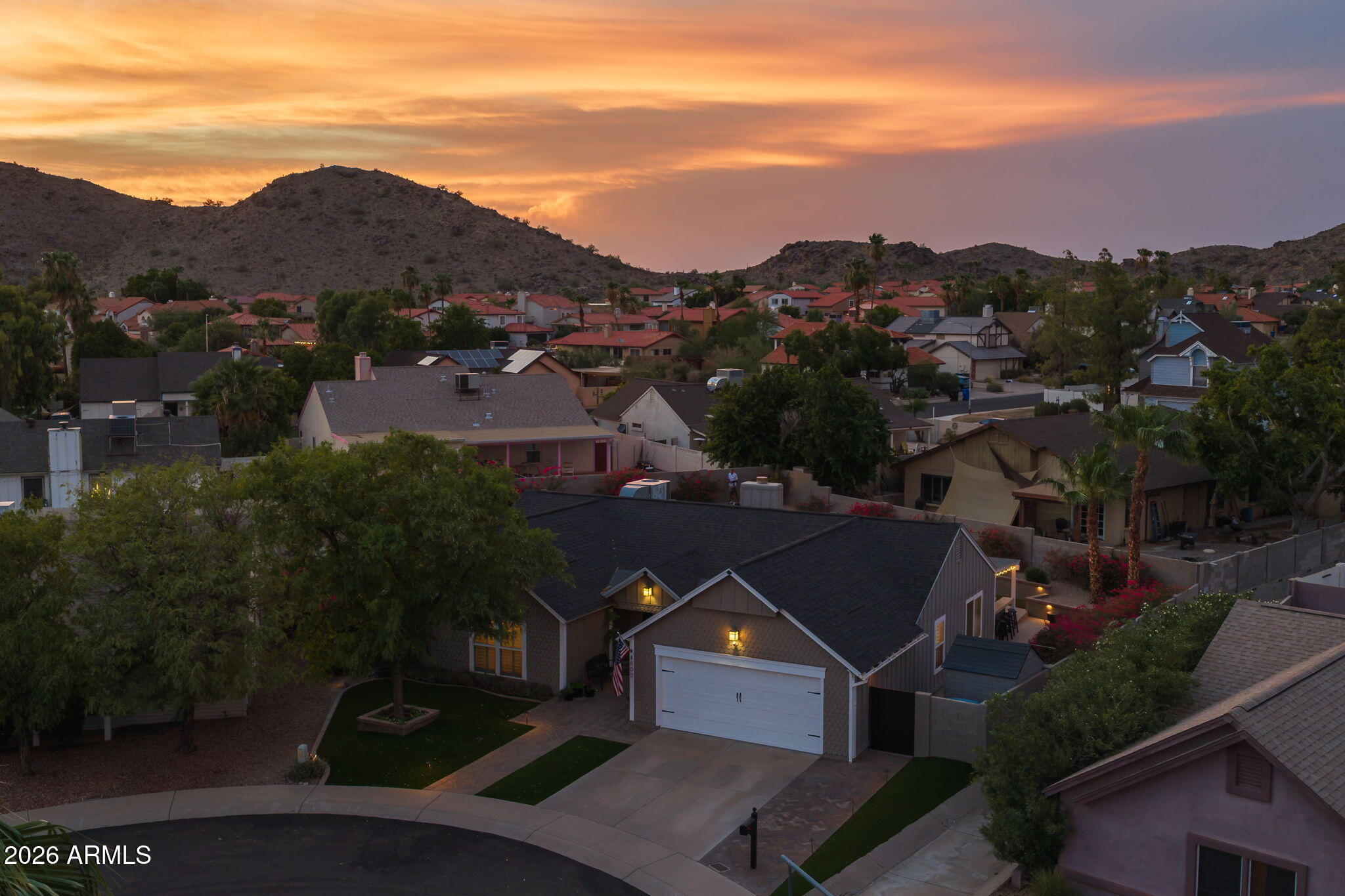 4602 E KACHINA Trail