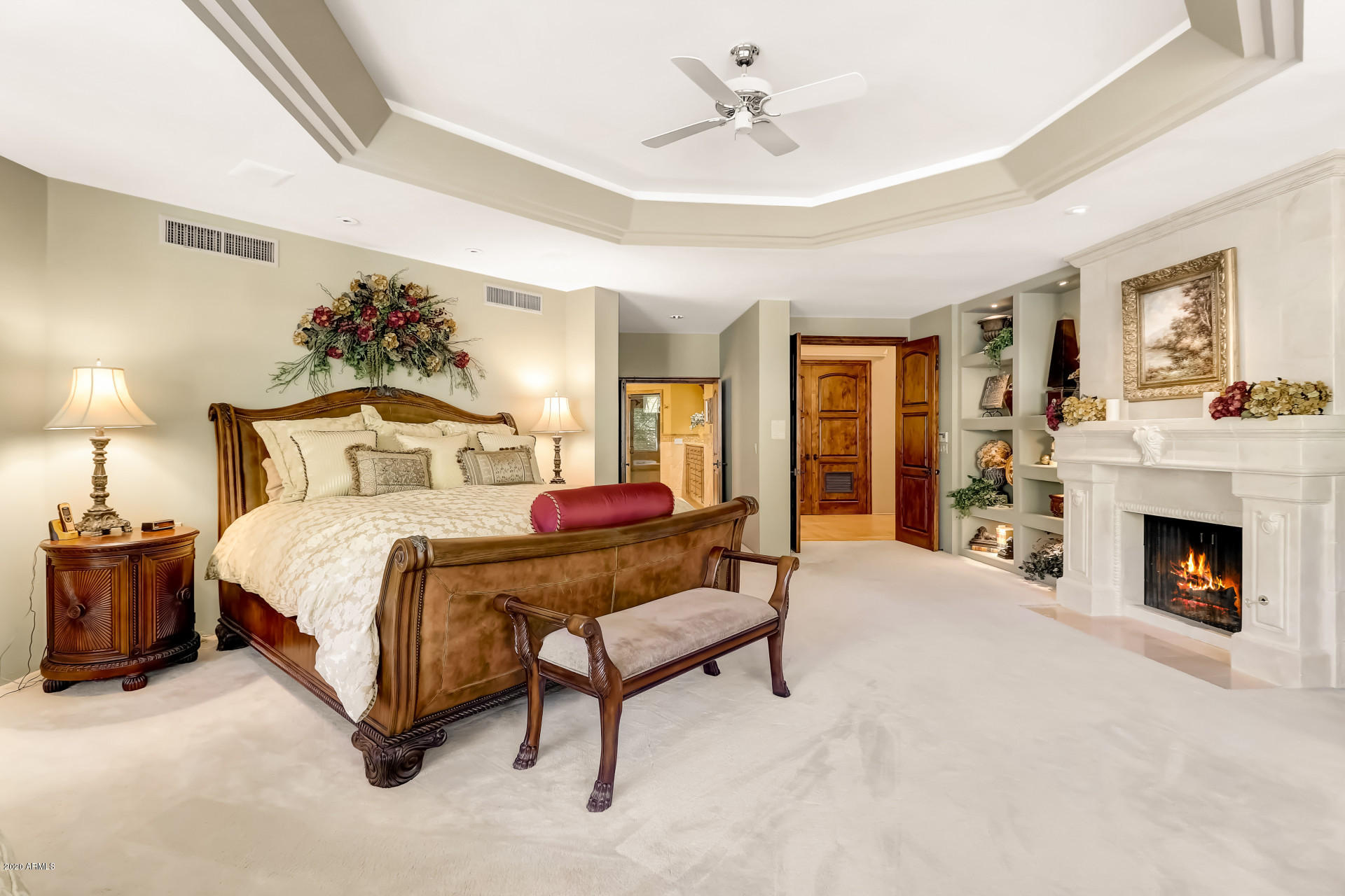 WHISPERING HILLS - Residential