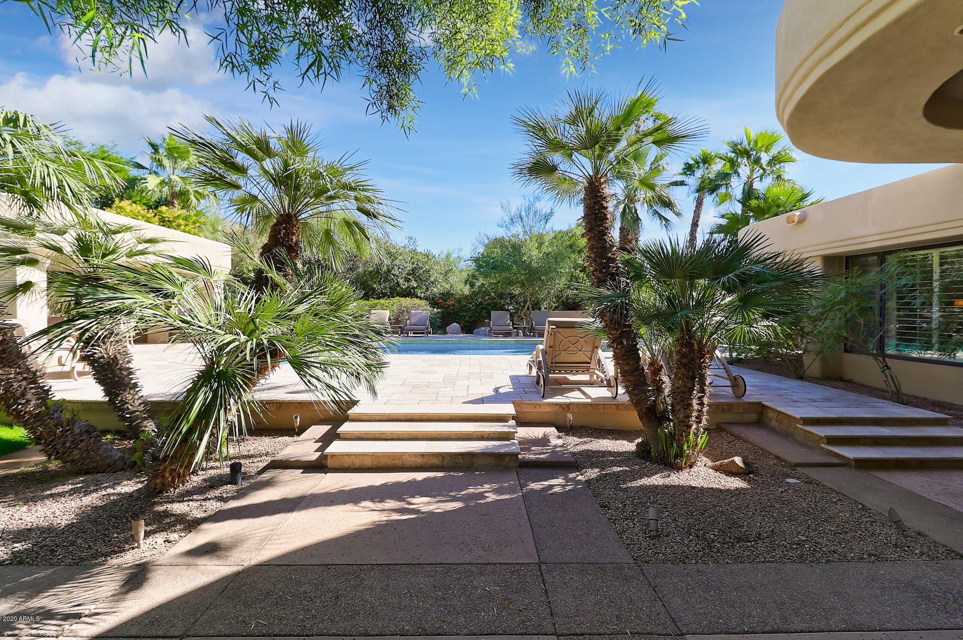 WHISPERING HILLS - Residential