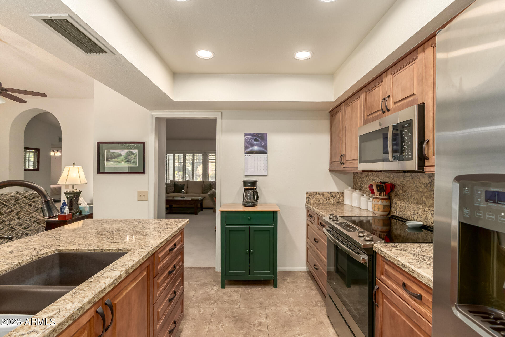 20241 N BROKEN ARROW Drive