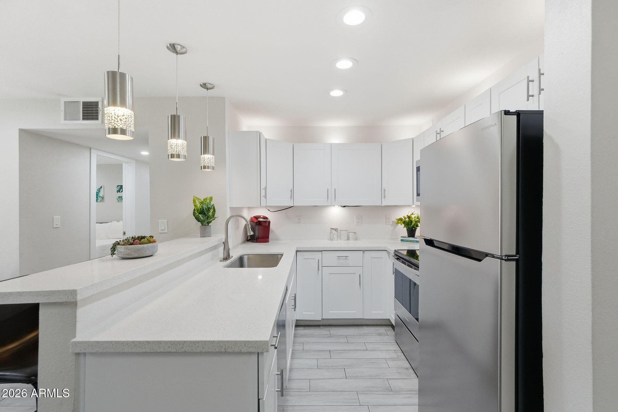 8055 E THOMAS Road H102