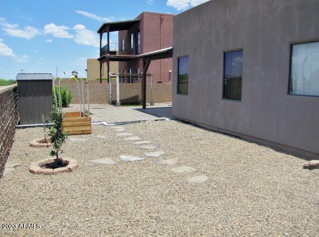 REFLECTIONS AT VALIENTE - Residential Lease