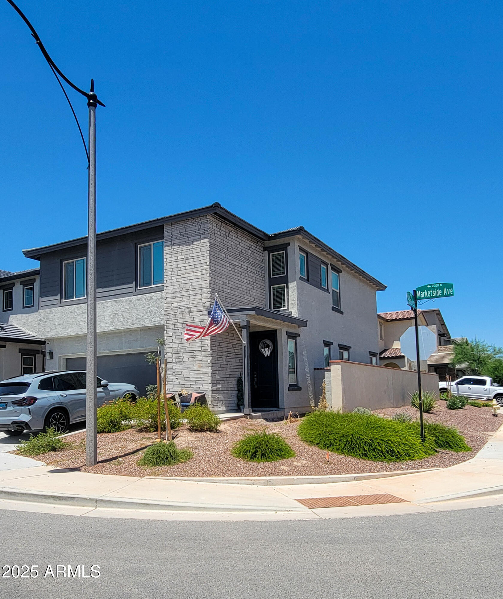 2007 N MARKETSIDE Avenue