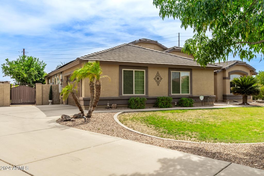 Photo of 20811 E Excelsior Avenue, Queen Creek, AZ 85142 (MLS # 6969190)