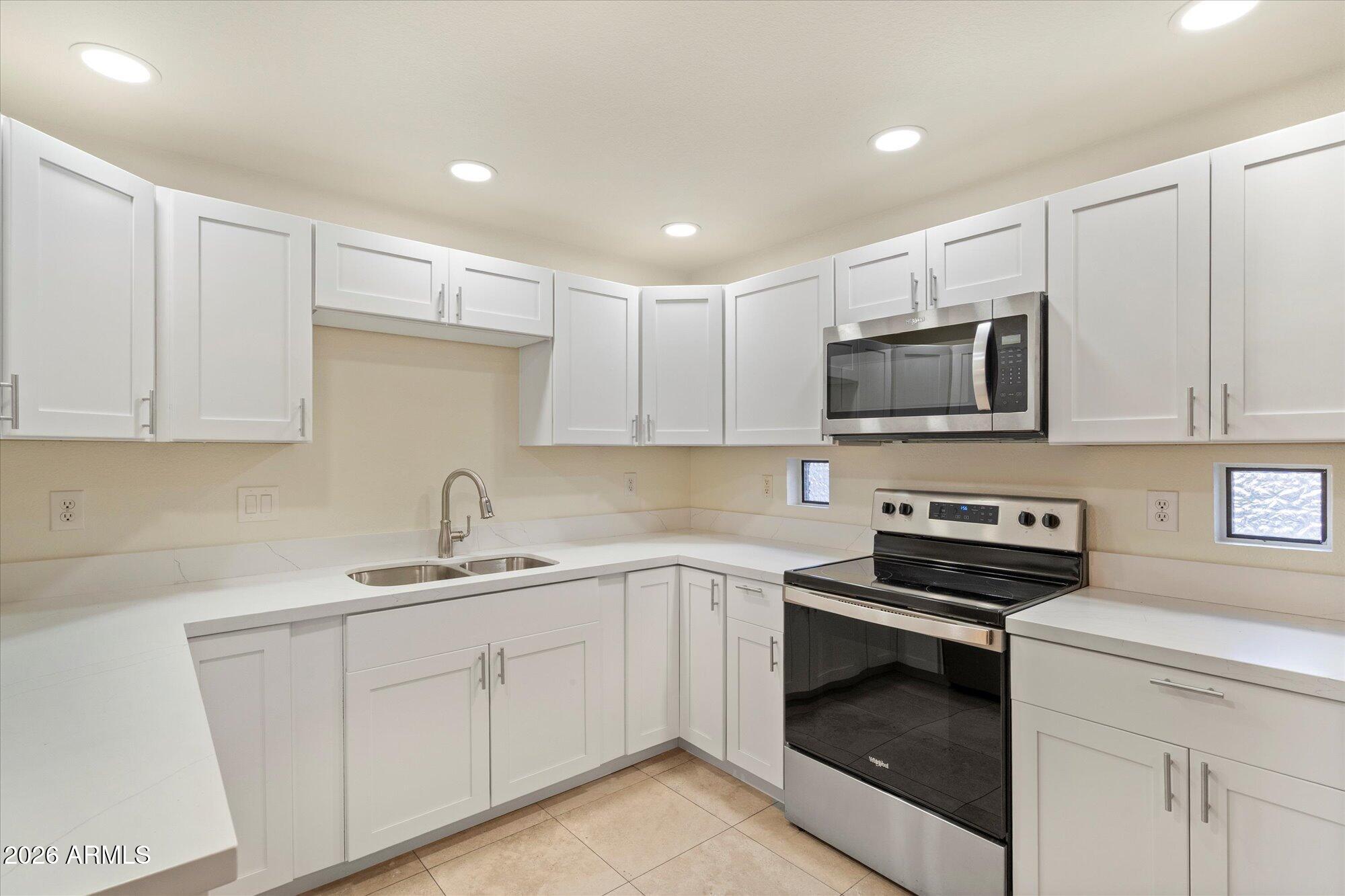 9455 E RAINTREE Drive 1025