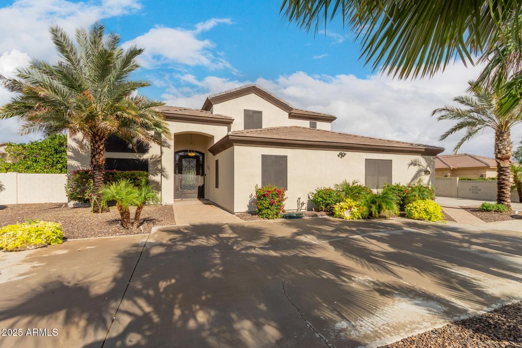 Photo of 5322 W Whispering Wind Drive, Glendale, AZ 85310 (MLS # 6956441)