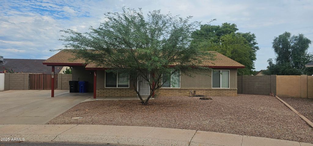 Photo of 527 N Pepperwood Court, Chandler, AZ 85226 (MLS # 6932346)