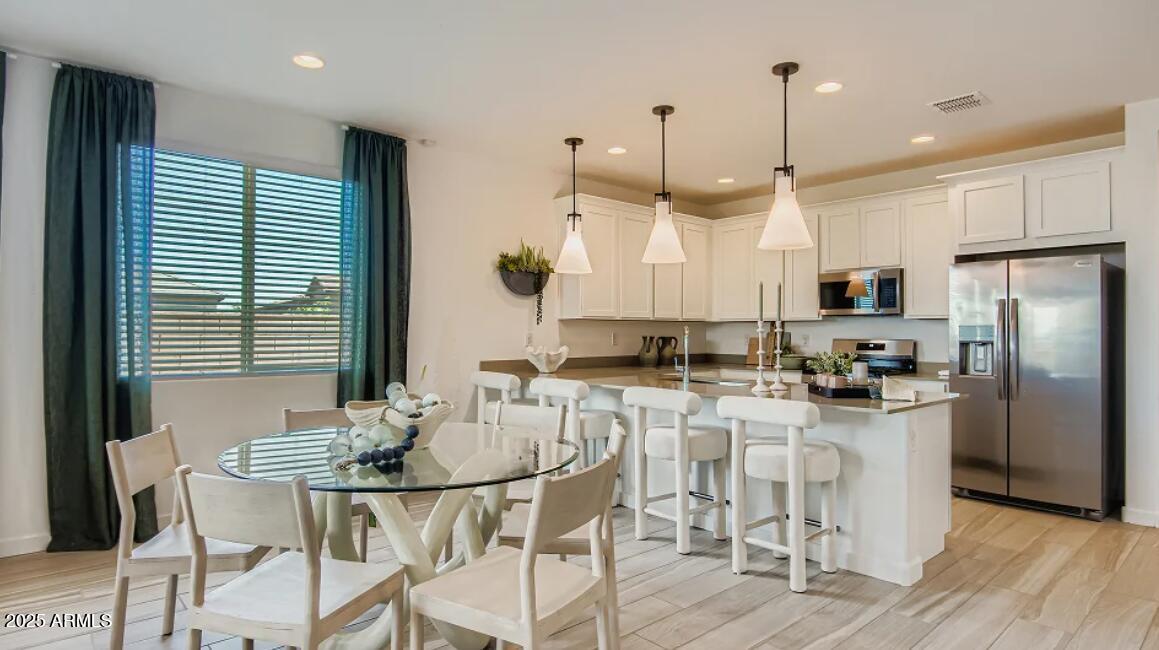 9540 W FLOWER Street