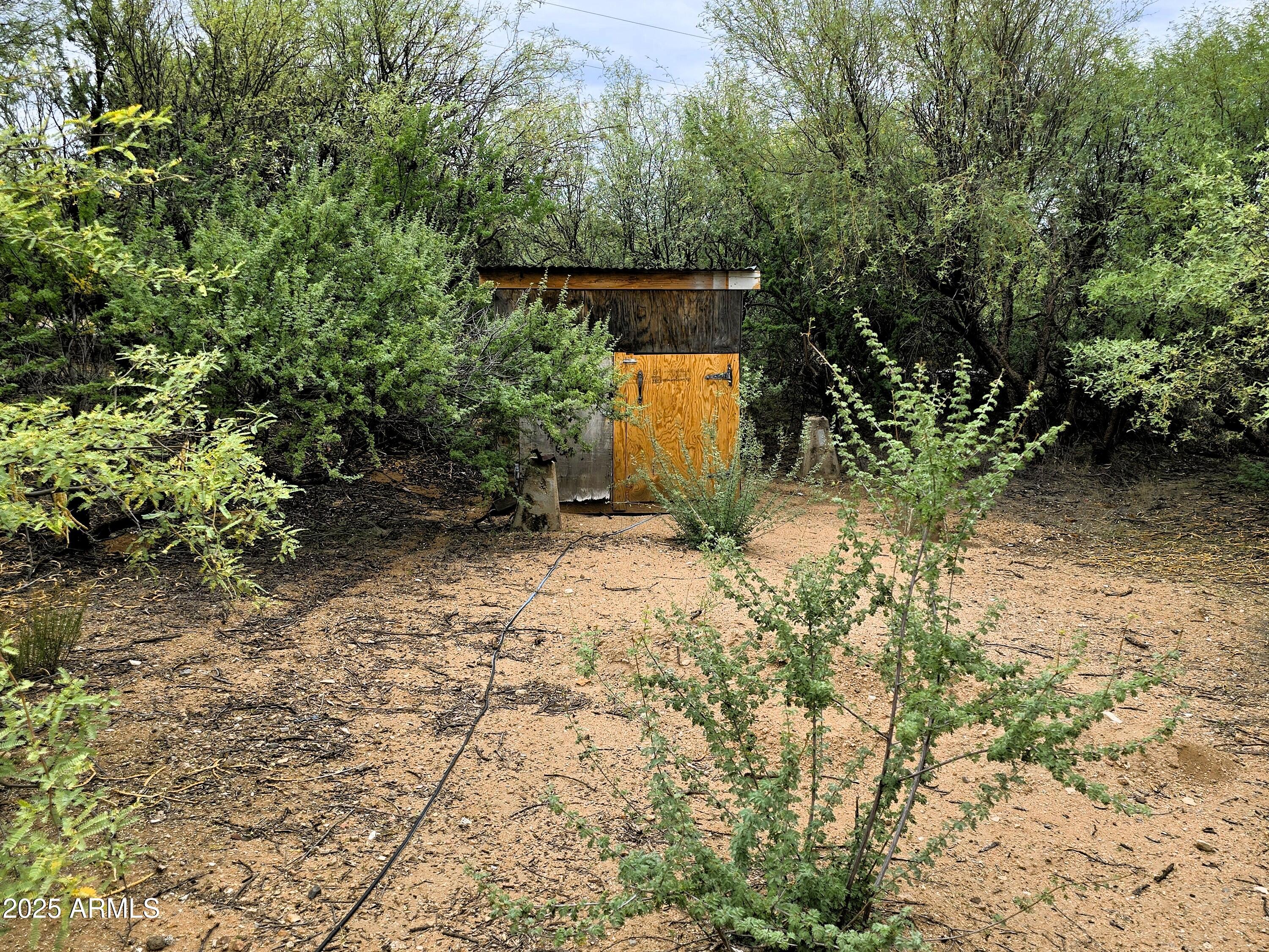 Metes and Bounds - no subdivision - Residential