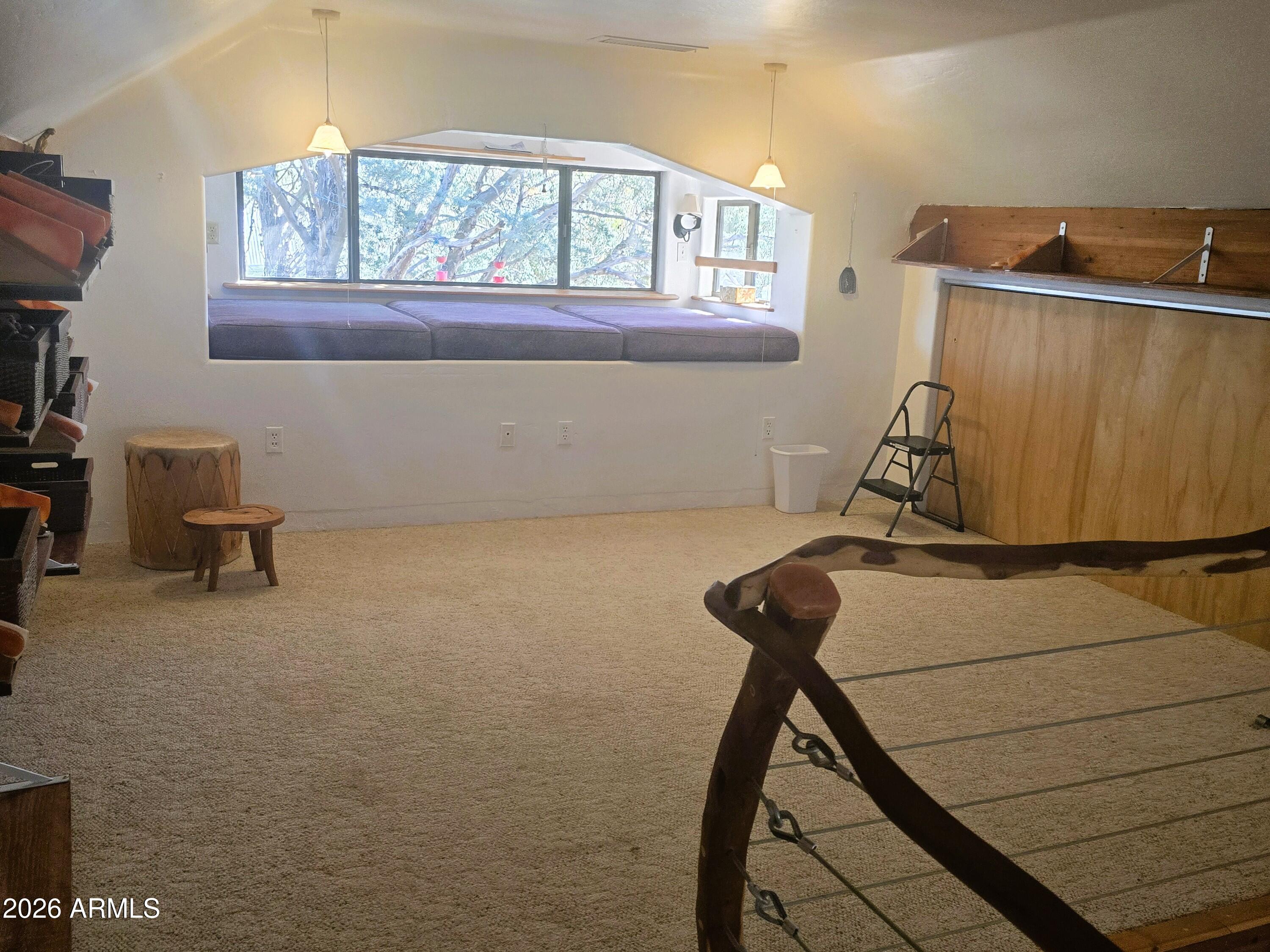 Metes and Bounds - no subdivision - Residential