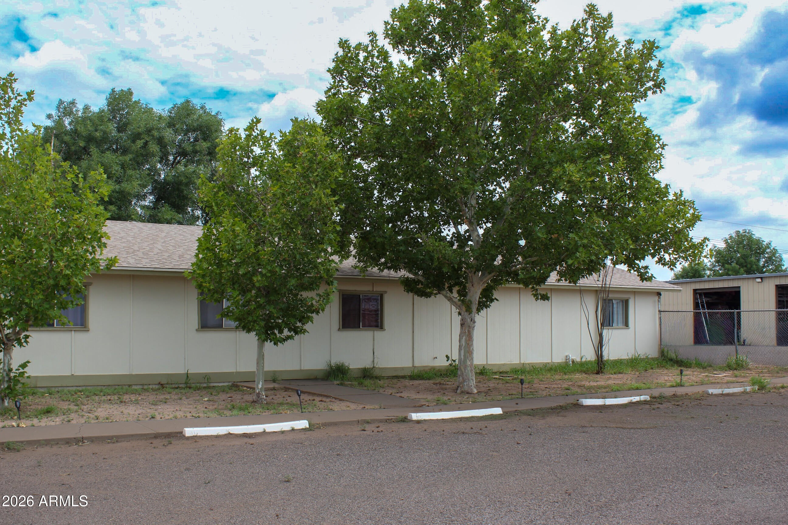 3081 N LESLIE CANYON Road