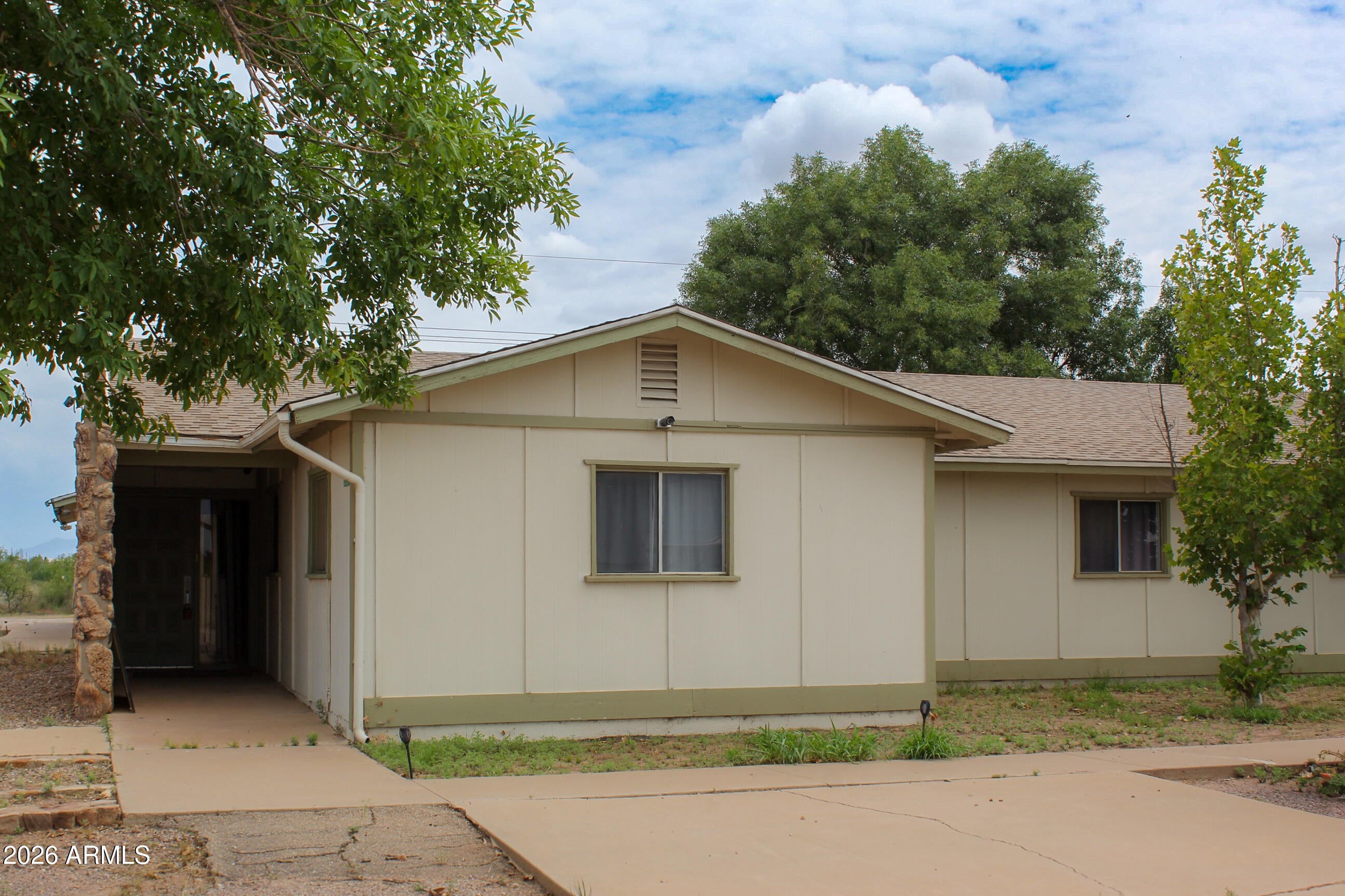 3081 N LESLIE CANYON Road