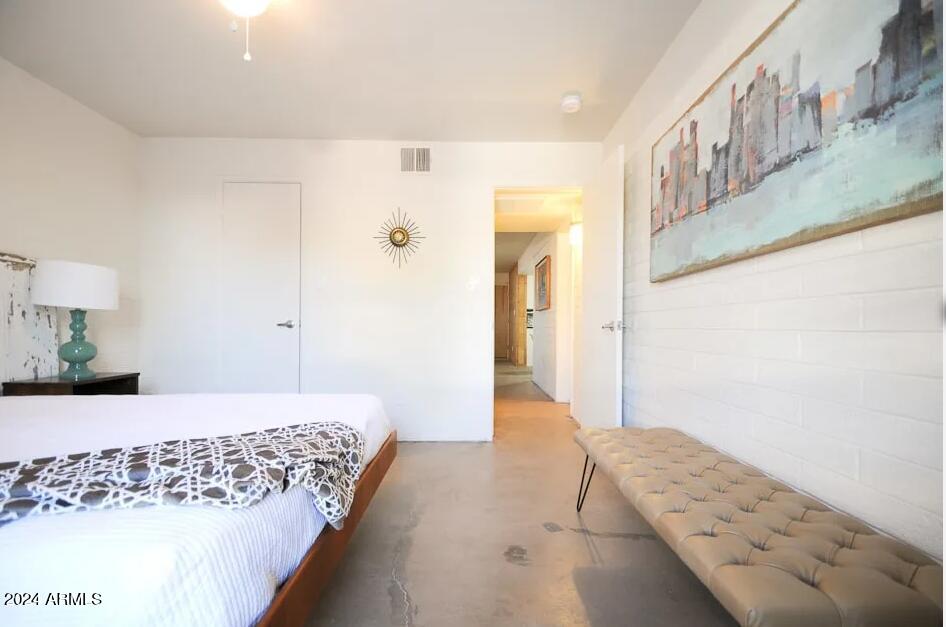 8021 E OSBORN Road 1A