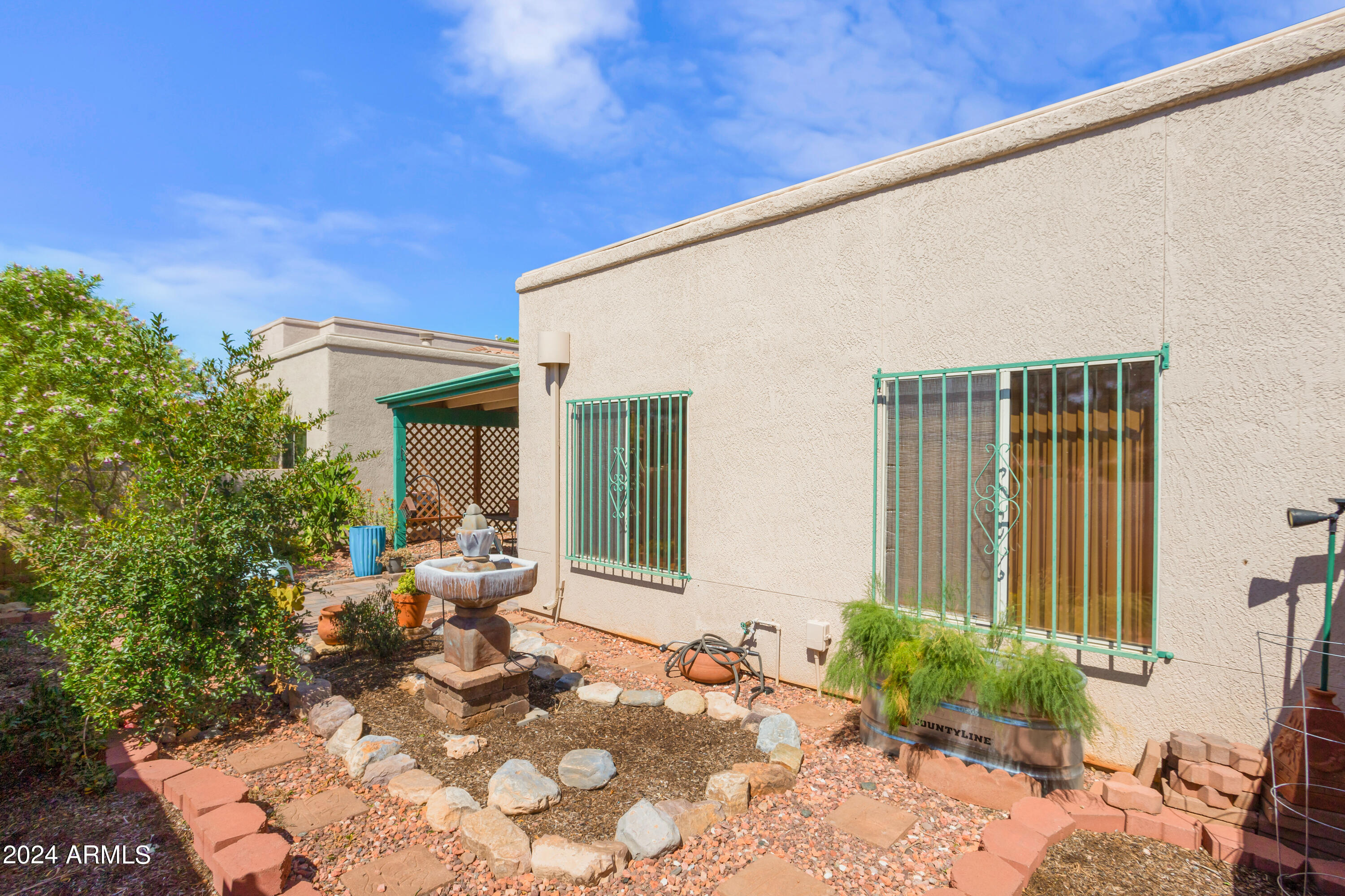 SIERRA SPRINGS - Residential