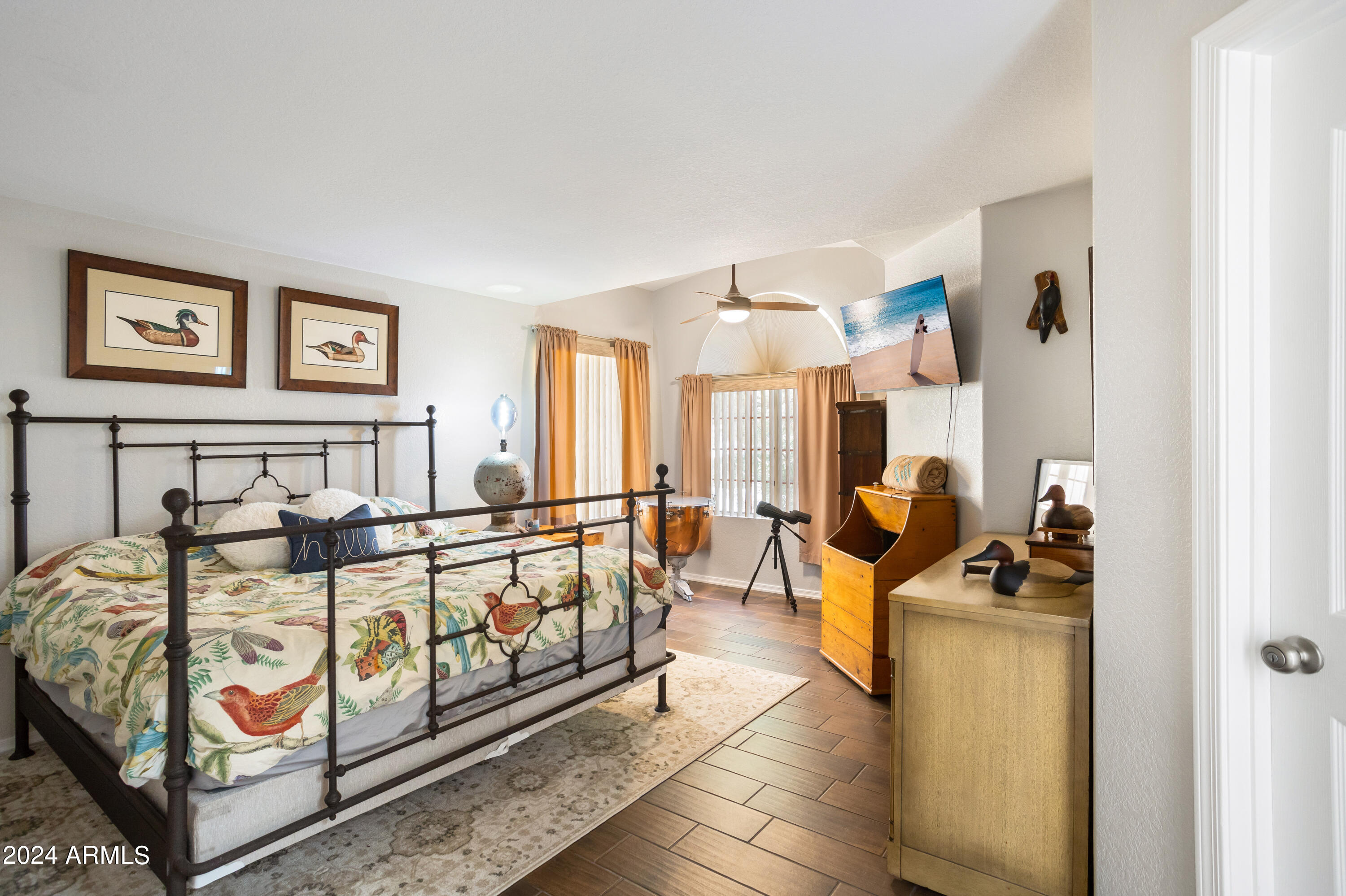 SIERRA SPRINGS - Residential