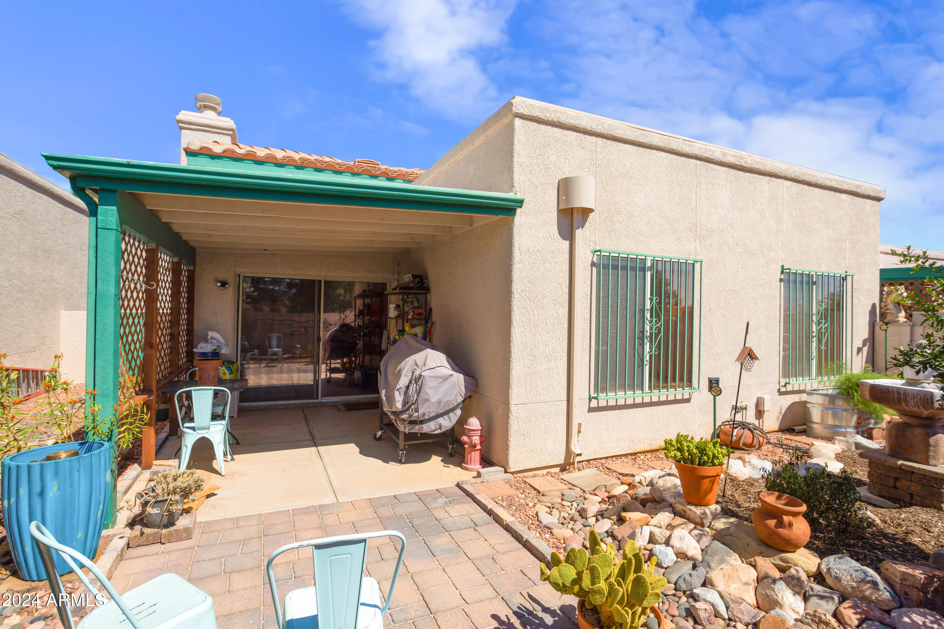 SIERRA SPRINGS - Residential