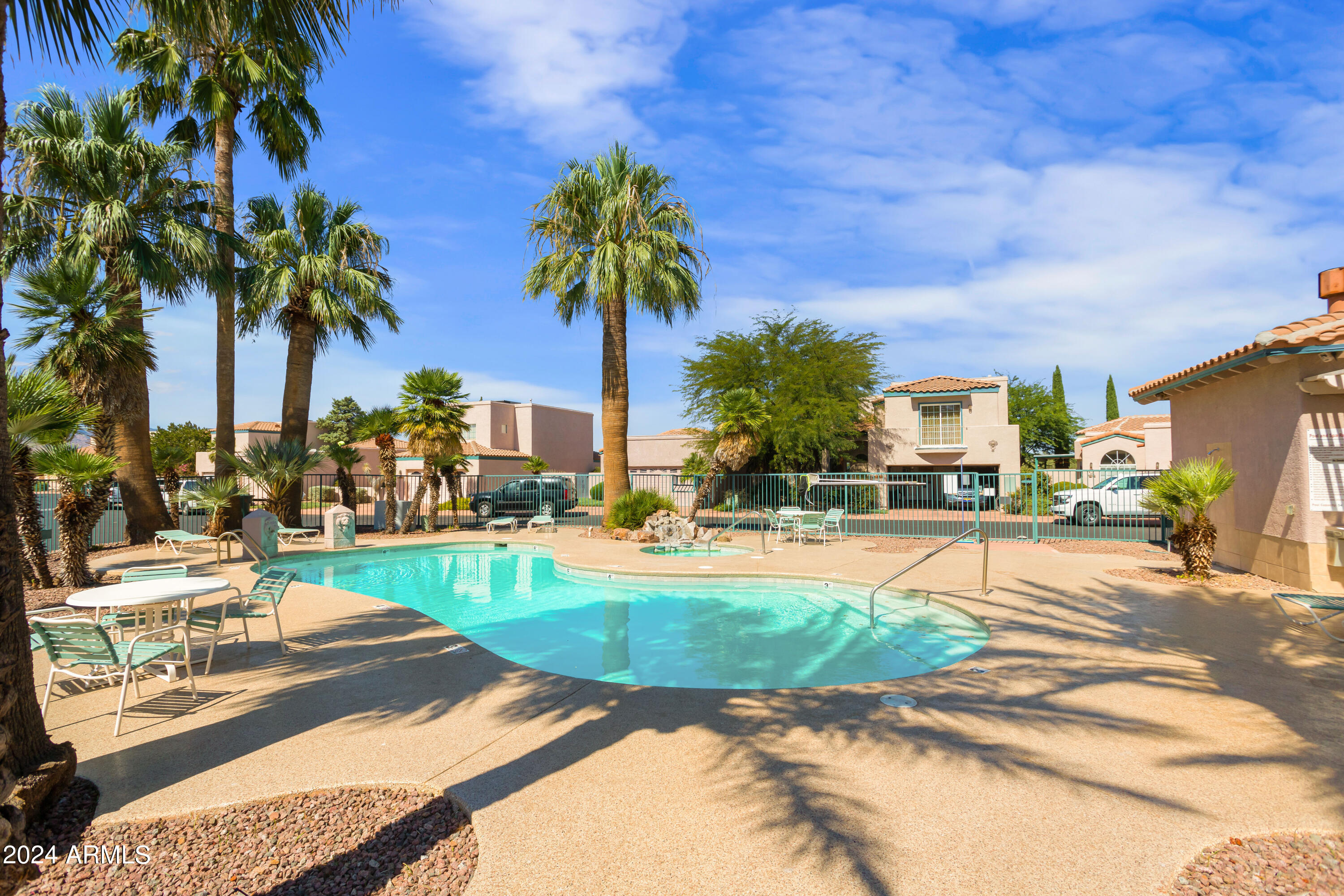 SIERRA SPRINGS - Residential