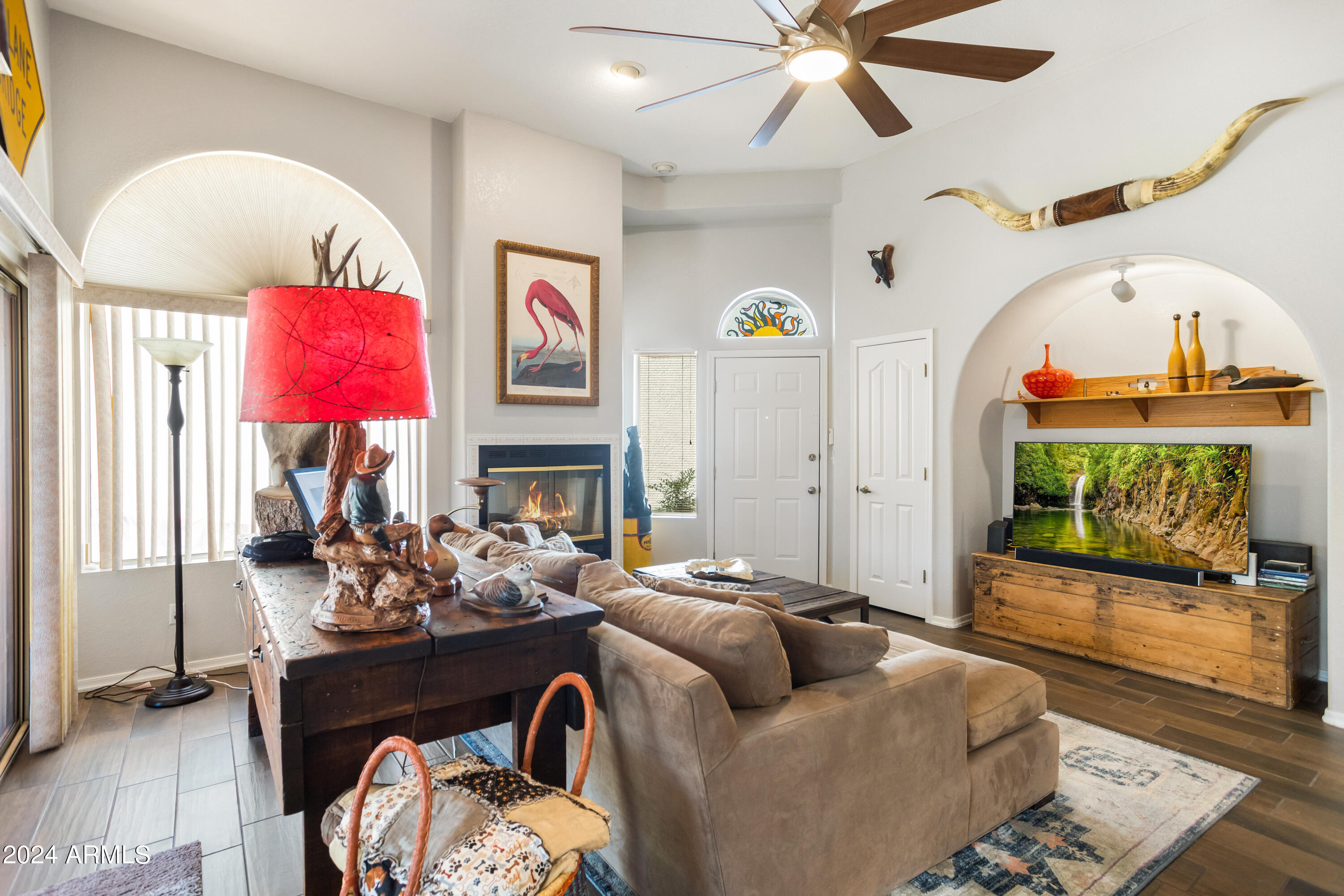 SIERRA SPRINGS - Residential