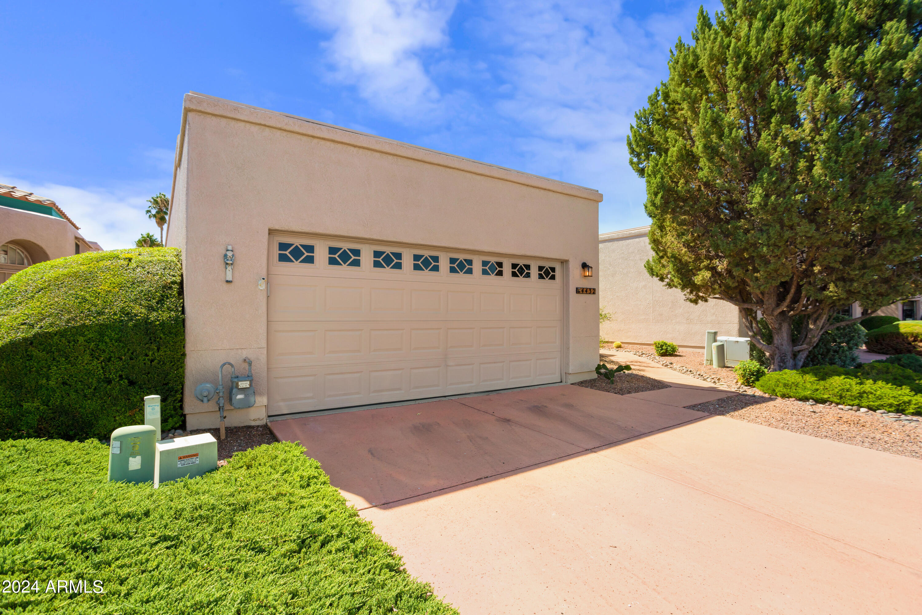 SIERRA SPRINGS - Residential