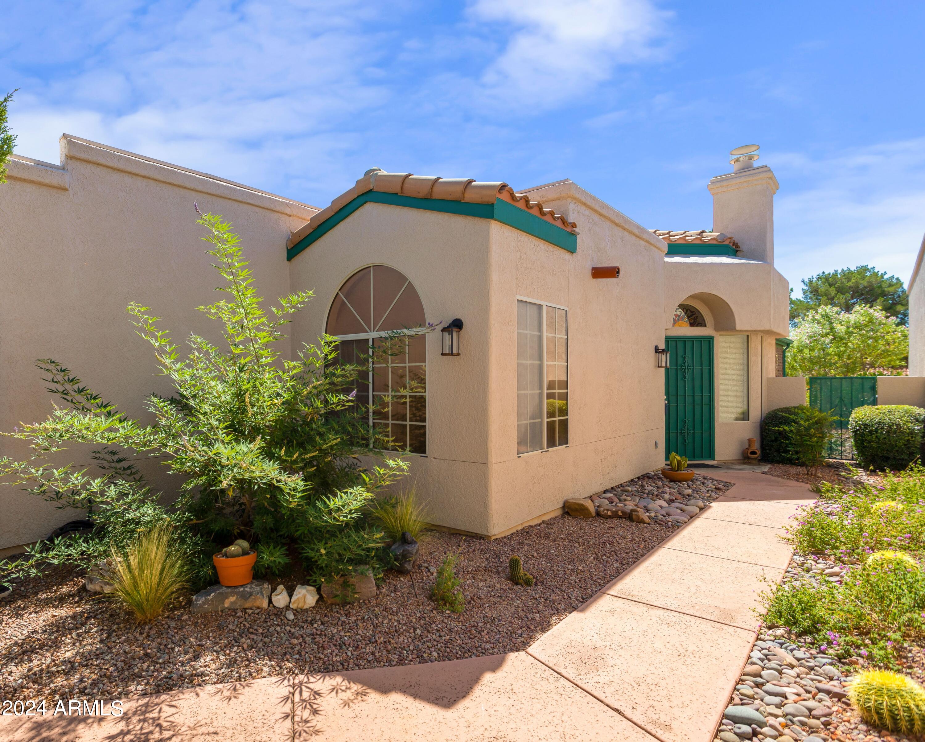 SIERRA SPRINGS - Residential