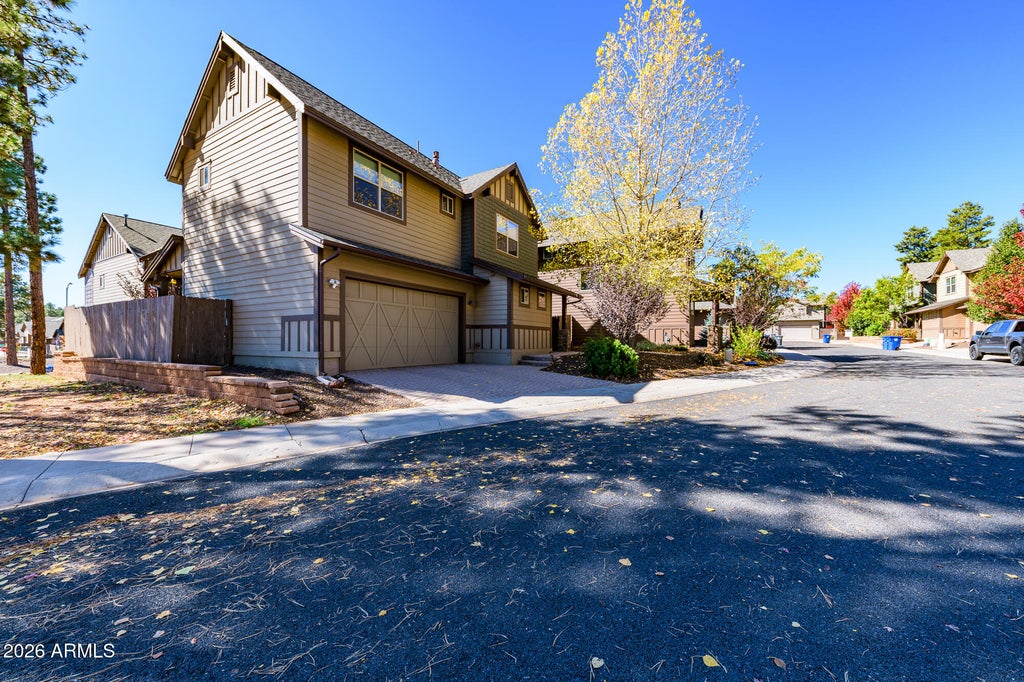 Photo of 2468 W Pollo Circle Cir, Flagstaff, AZ 86001 (MLS # 7095329)