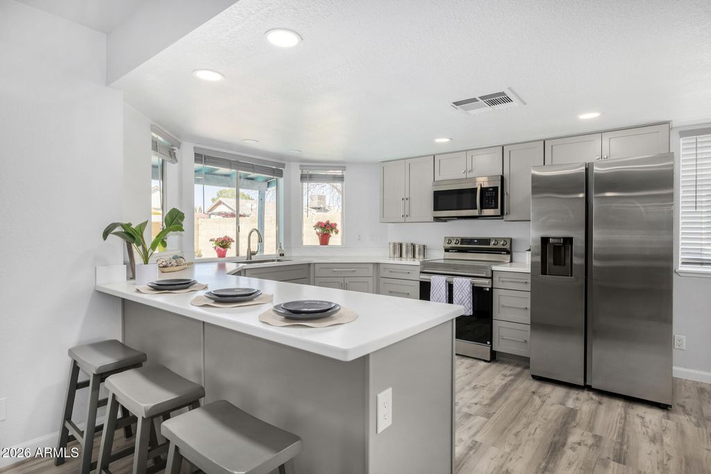 Photo of 2230 E Frye Road, Chandler, AZ 85225 (MLS # 6993421)