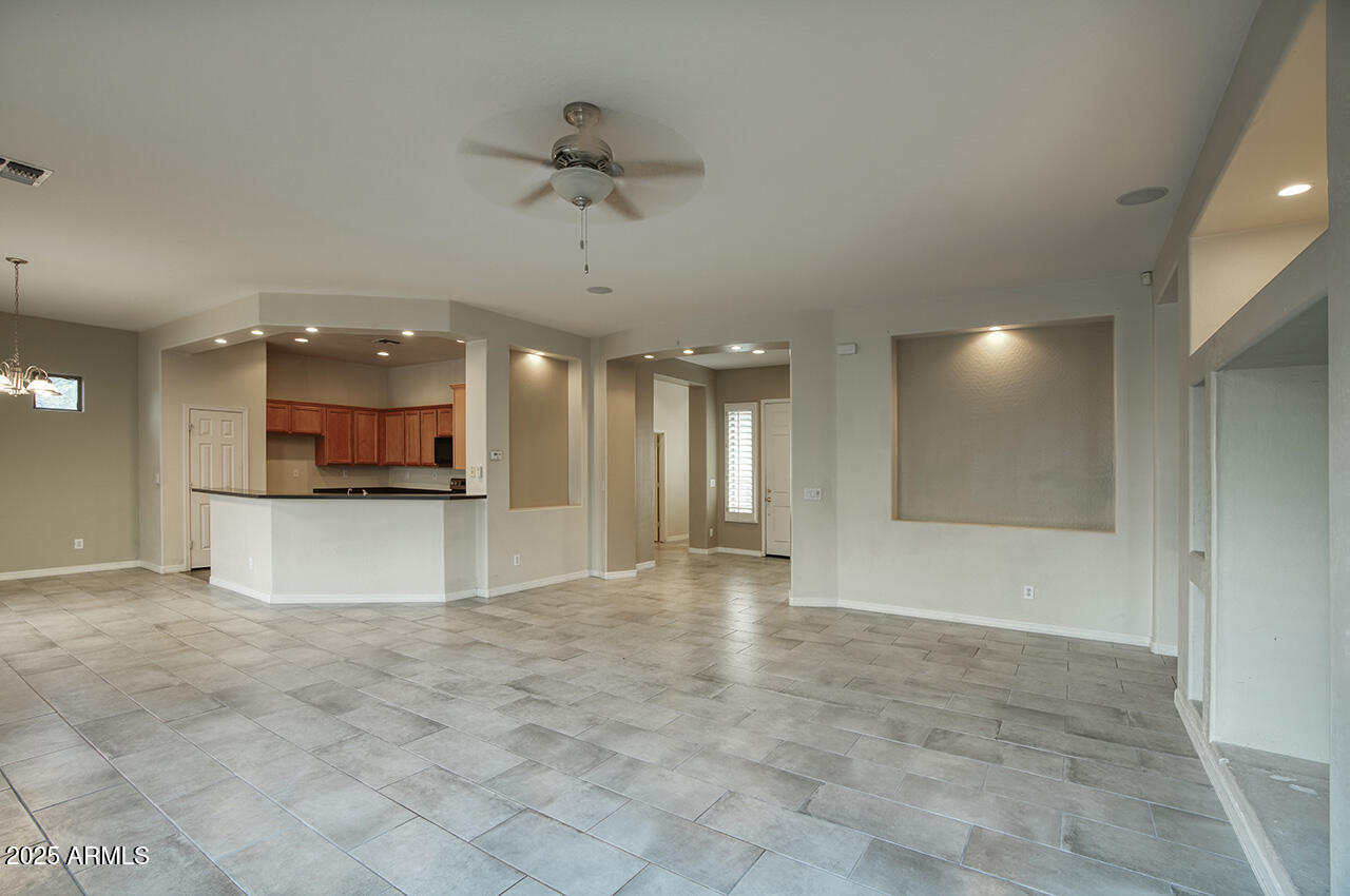 40420 N CHASE OAKS Way