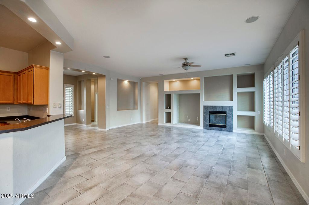 Photo of 40420 N Chase Oaks Way, Anthem, AZ 85086 (MLS # 6949112)