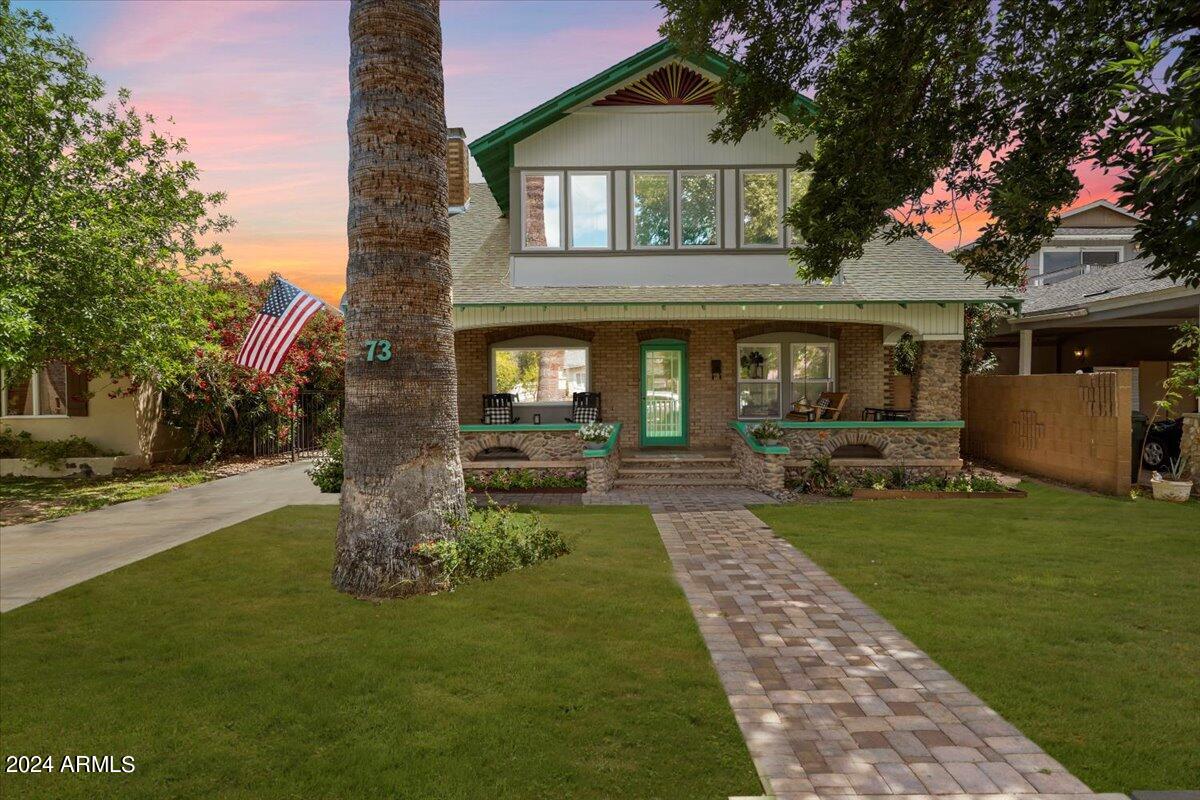 73 W LEWIS Avenue