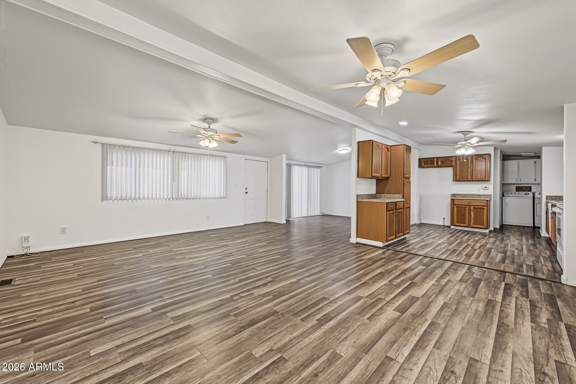 2650 W UNION HILLS Drive 54