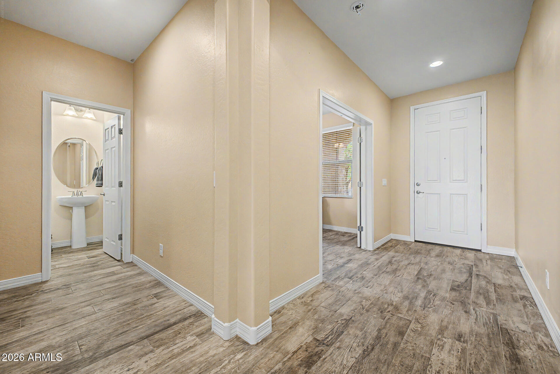 10043 W LOS GATOS Drive