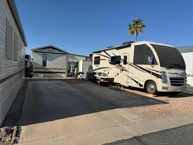 209 E MARICOPA Boulevard 666