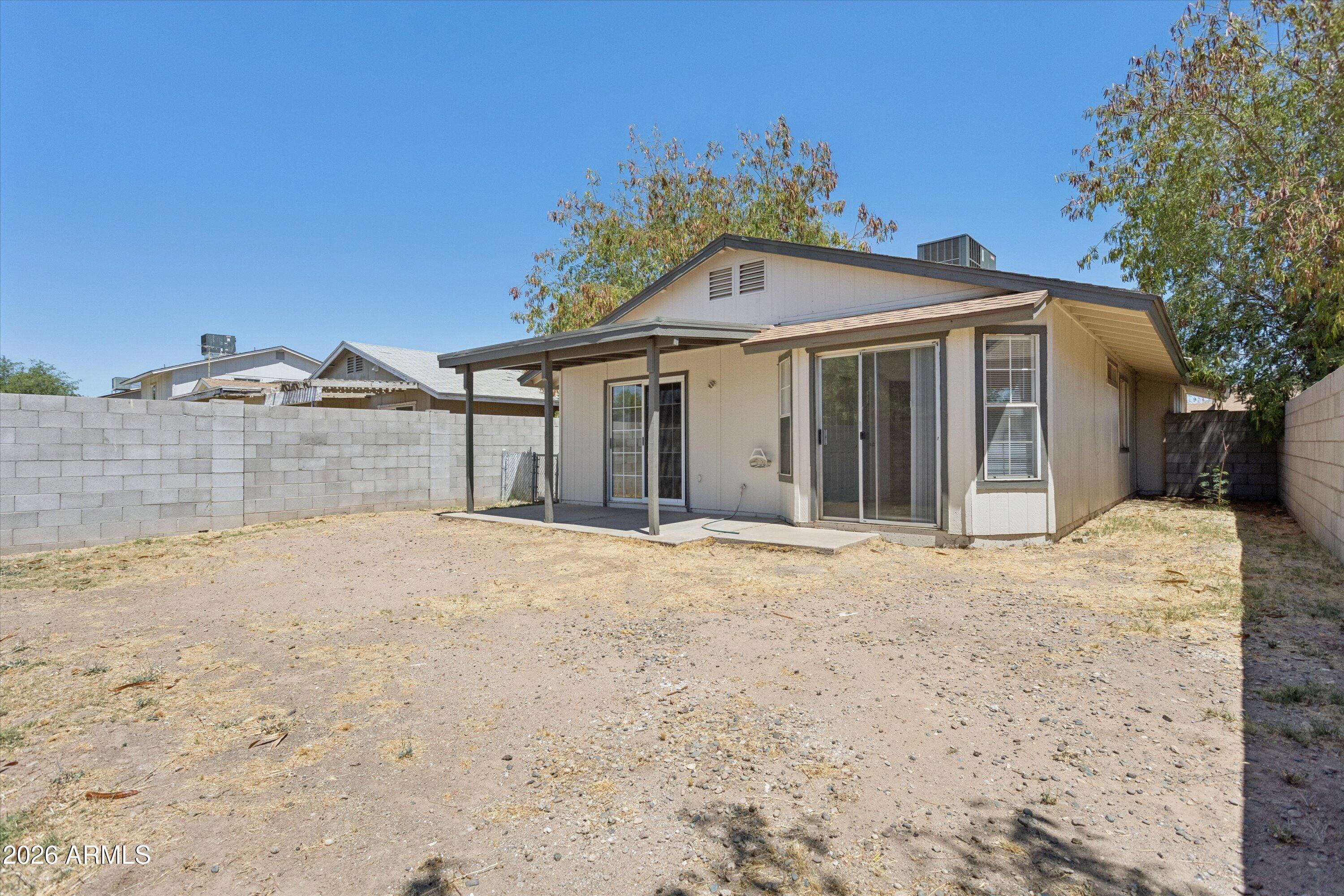 8409 W SELLS Drive