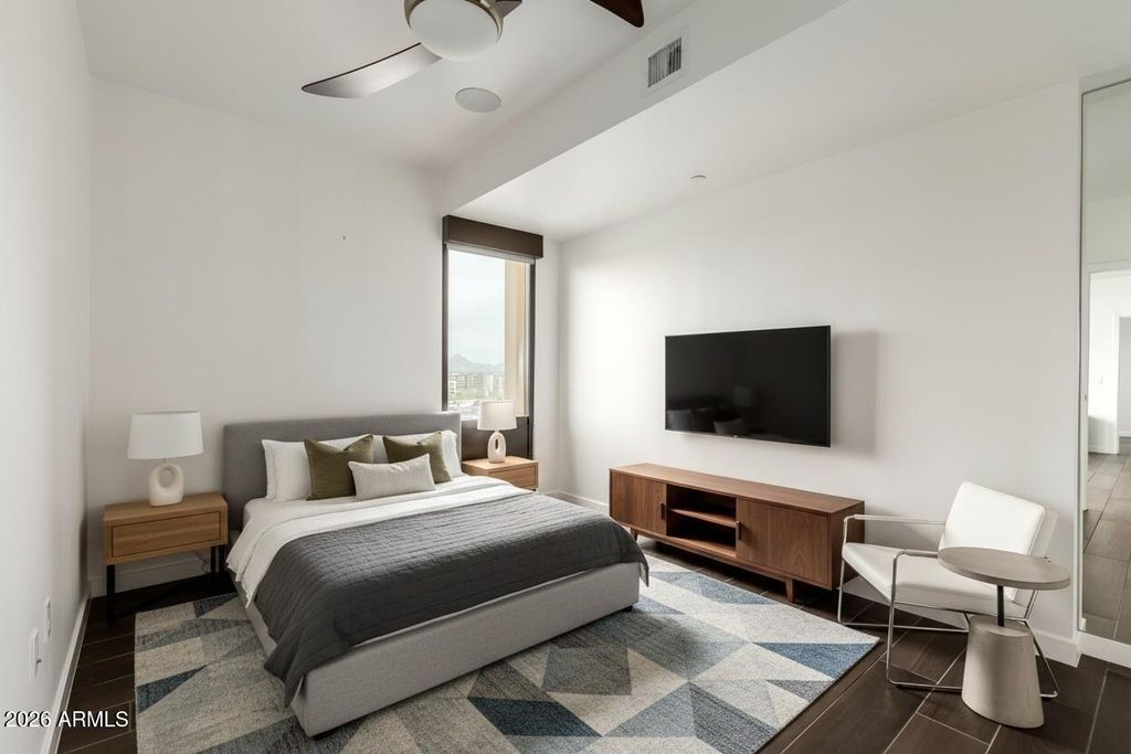 Photo of 200 W Portland Street #820, Phoenix, AZ 85003 (MLS # 6957934)