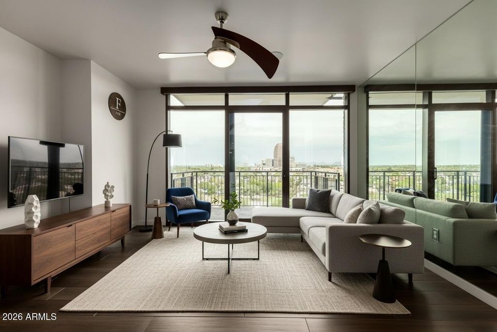 Photo of 200 W Portland Street #820, Phoenix, AZ 85003 (MLS # 6957934)