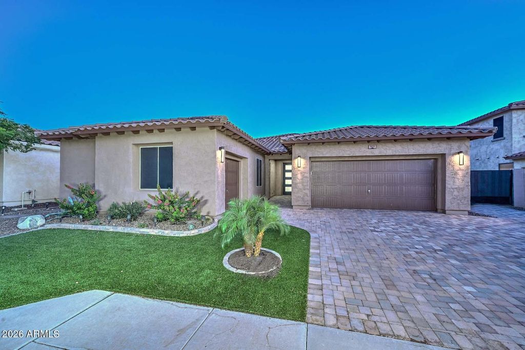 Photo of 9151 W Quail Track Drive, Peoria, AZ 85383 (MLS # 7014137)
