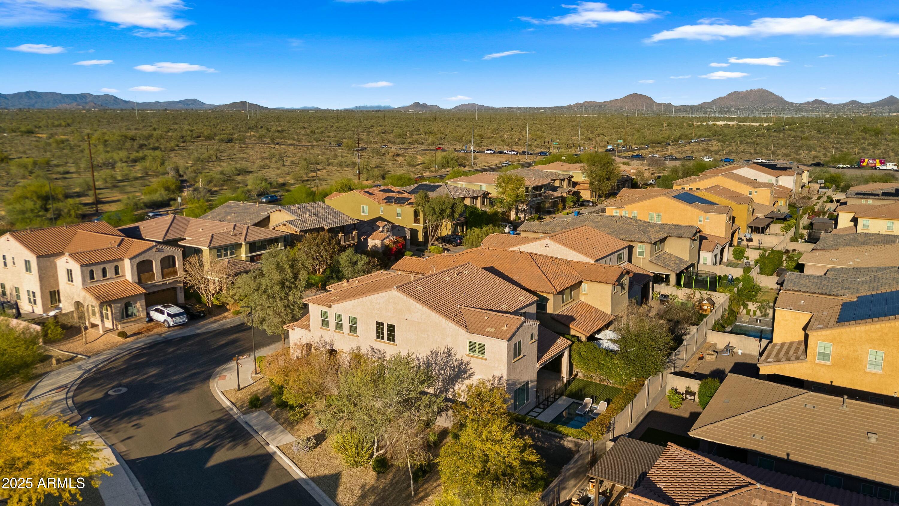 4611 E Casitas Del Rio Drive