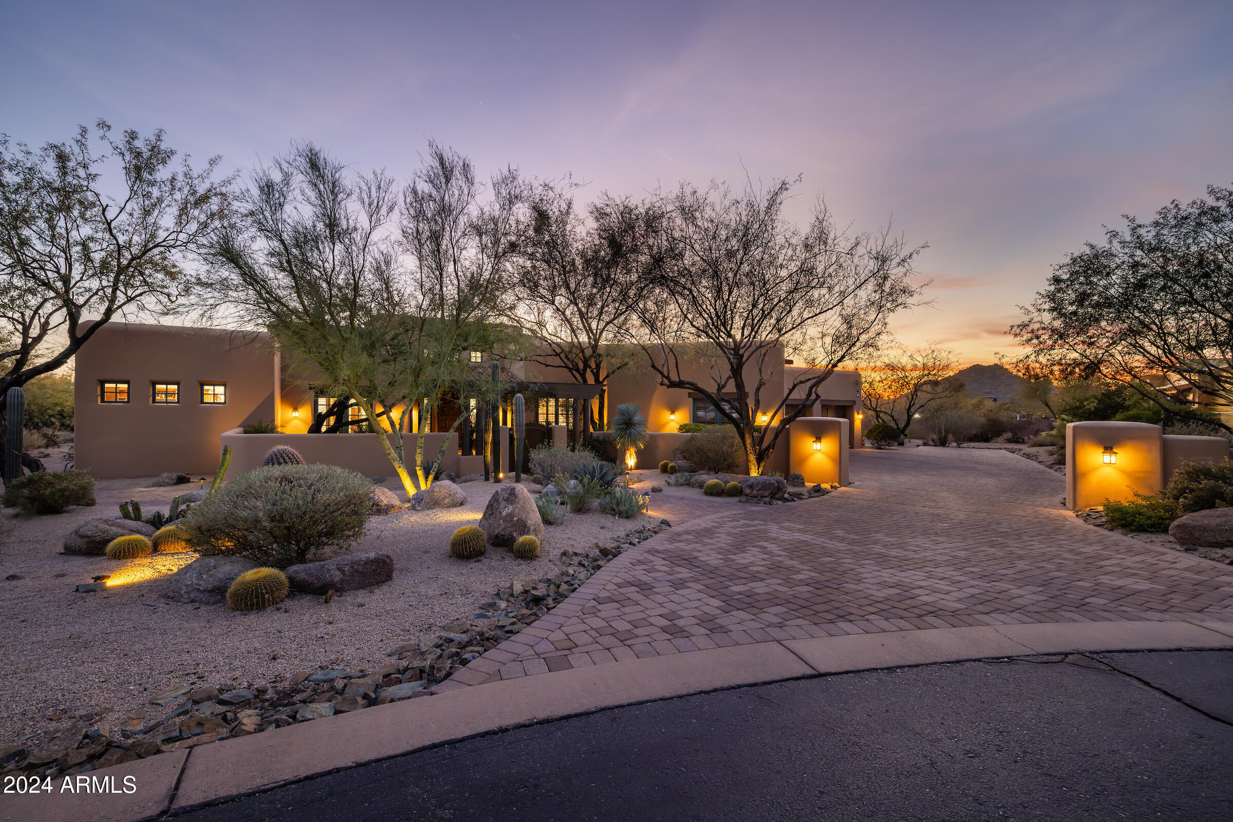 33296 N Vanishing Trail