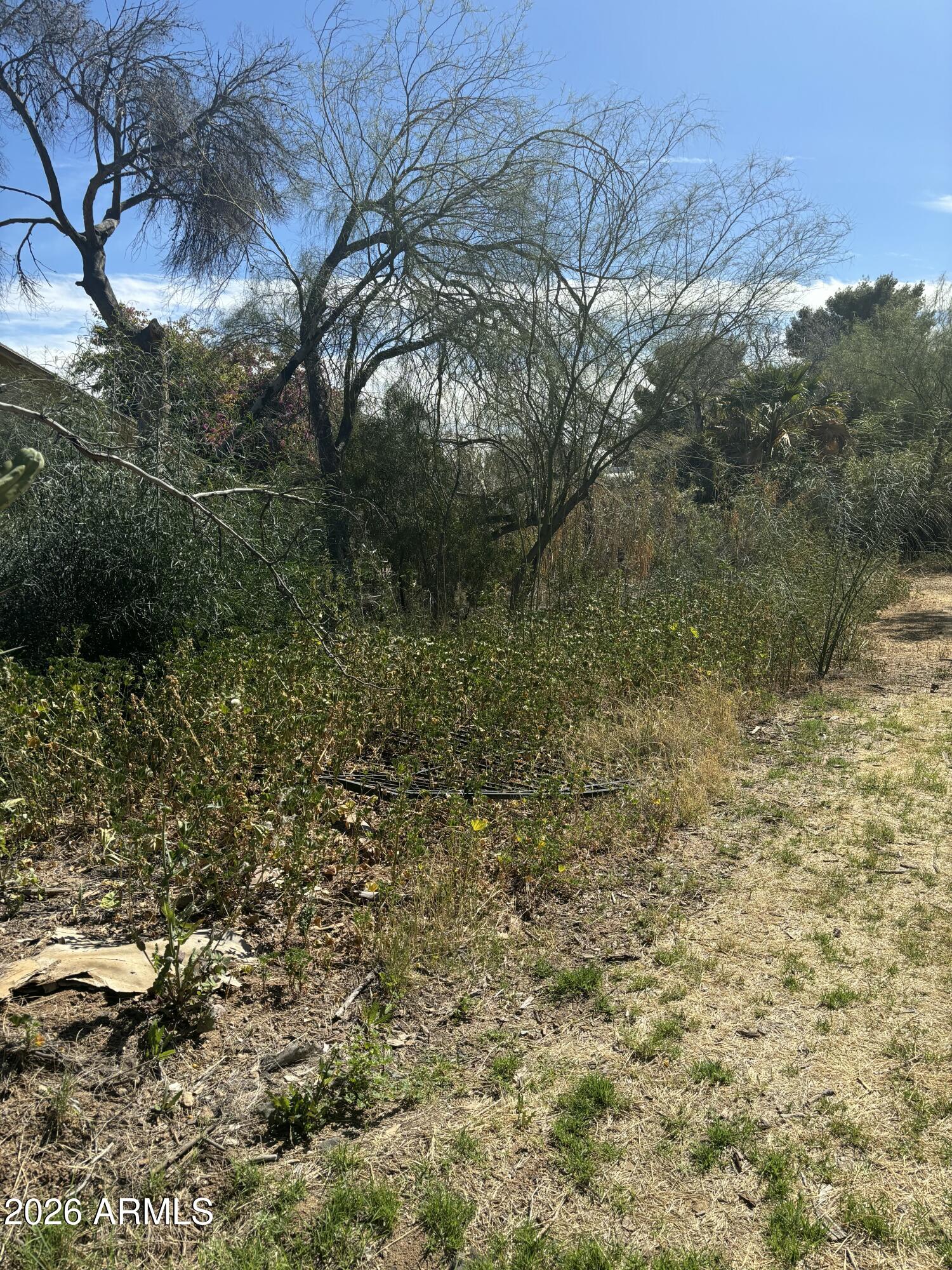 3021 W Orangewood Avenue -