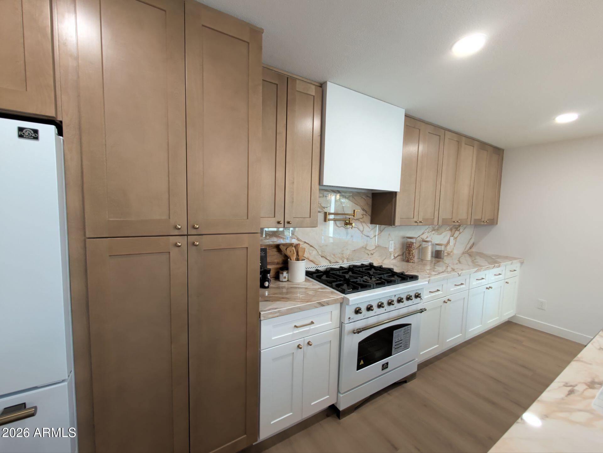 4430 N 84TH Place