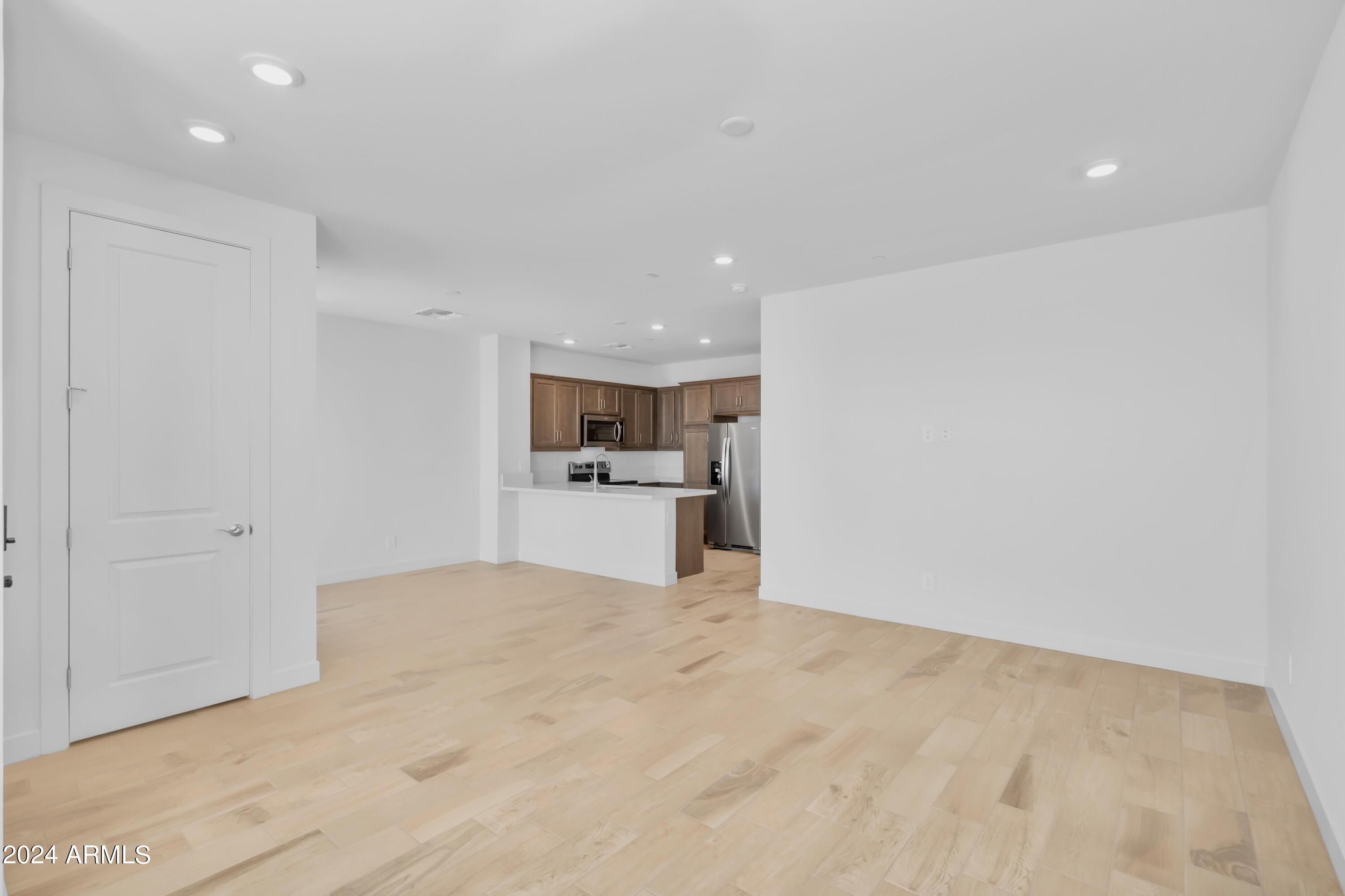 11300 N CASA DEGA Drive 1068