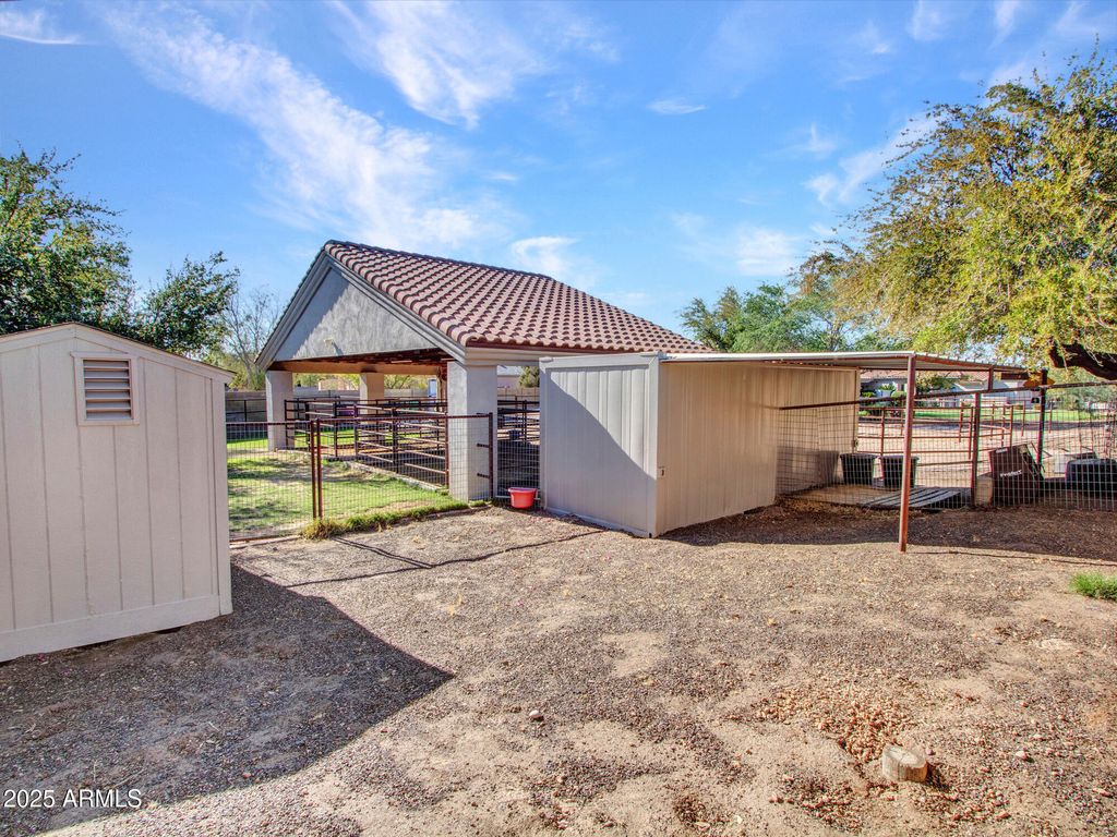 listing image 80