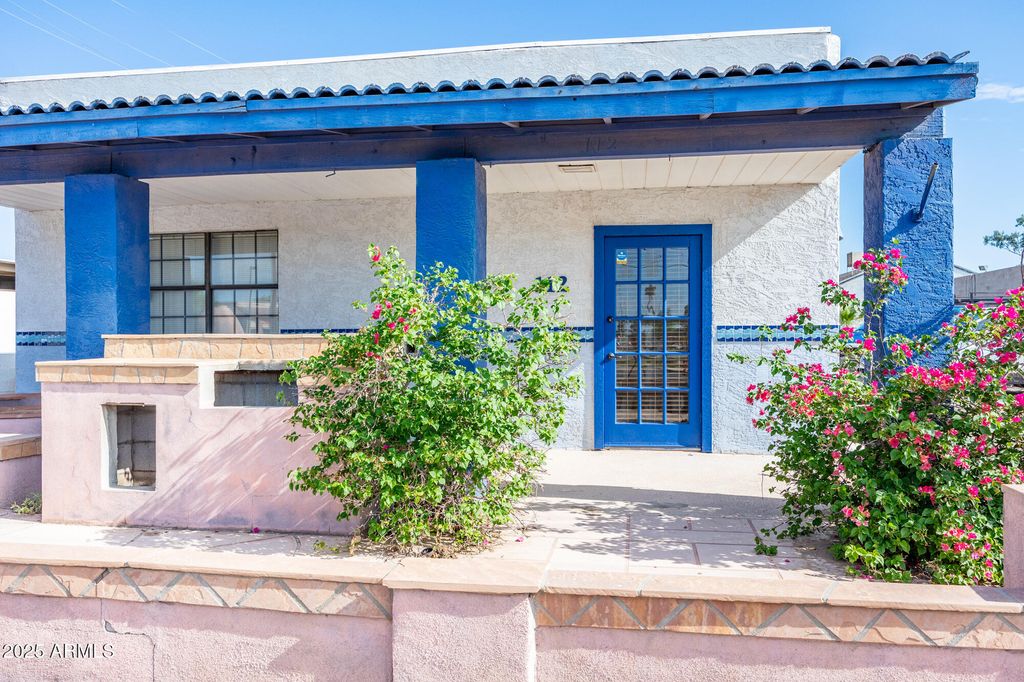 Photo of 112 E Cottonwood Lane, Casa Grande, AZ 85122 (MLS # 6919643)