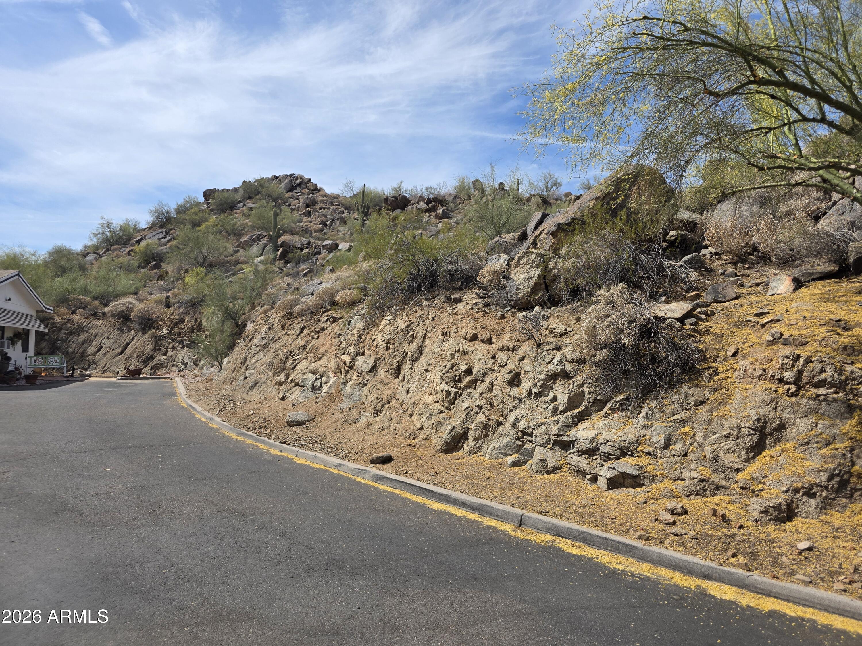 2233 E BEHREND Drive 48