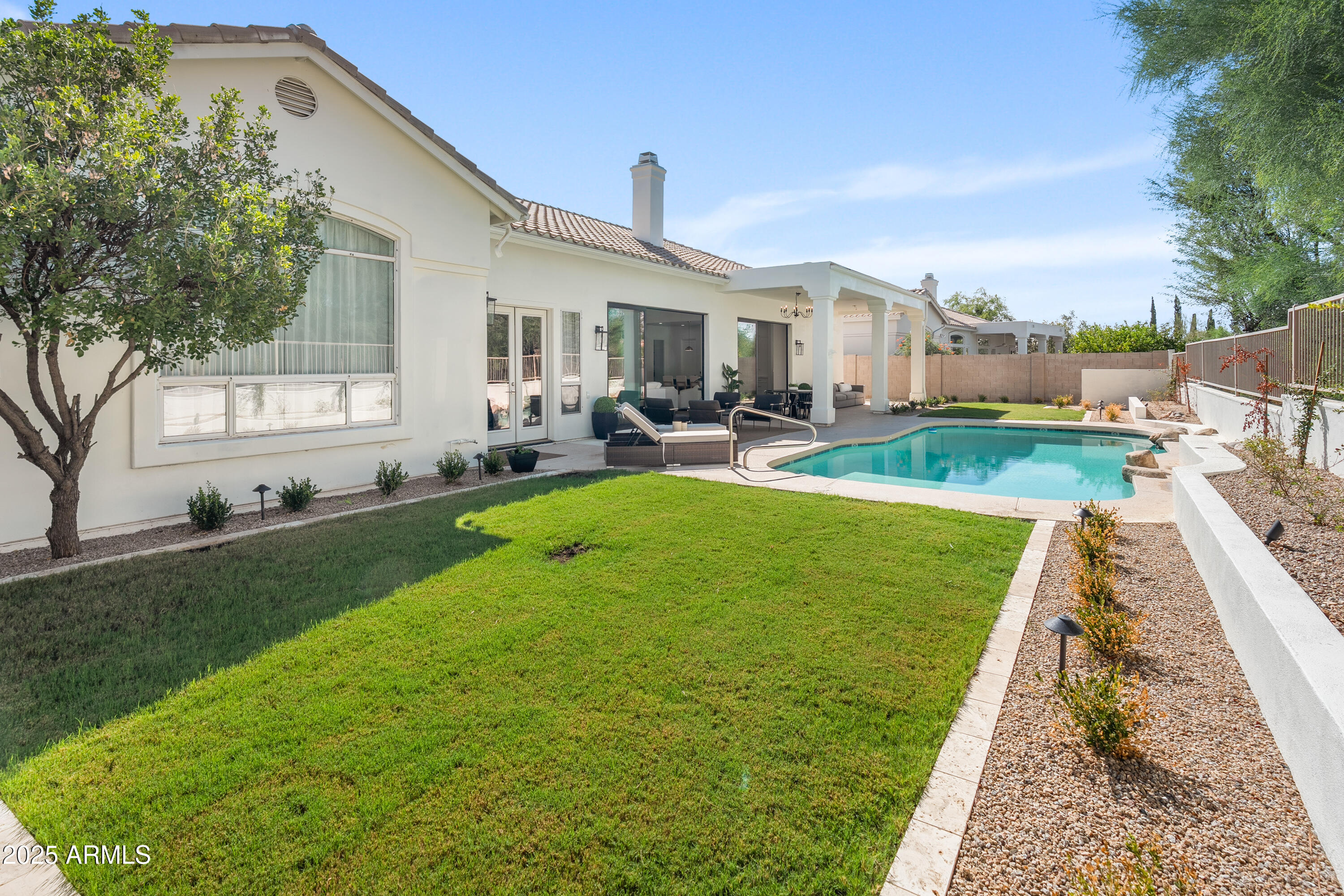 12134 E MERCER Lane