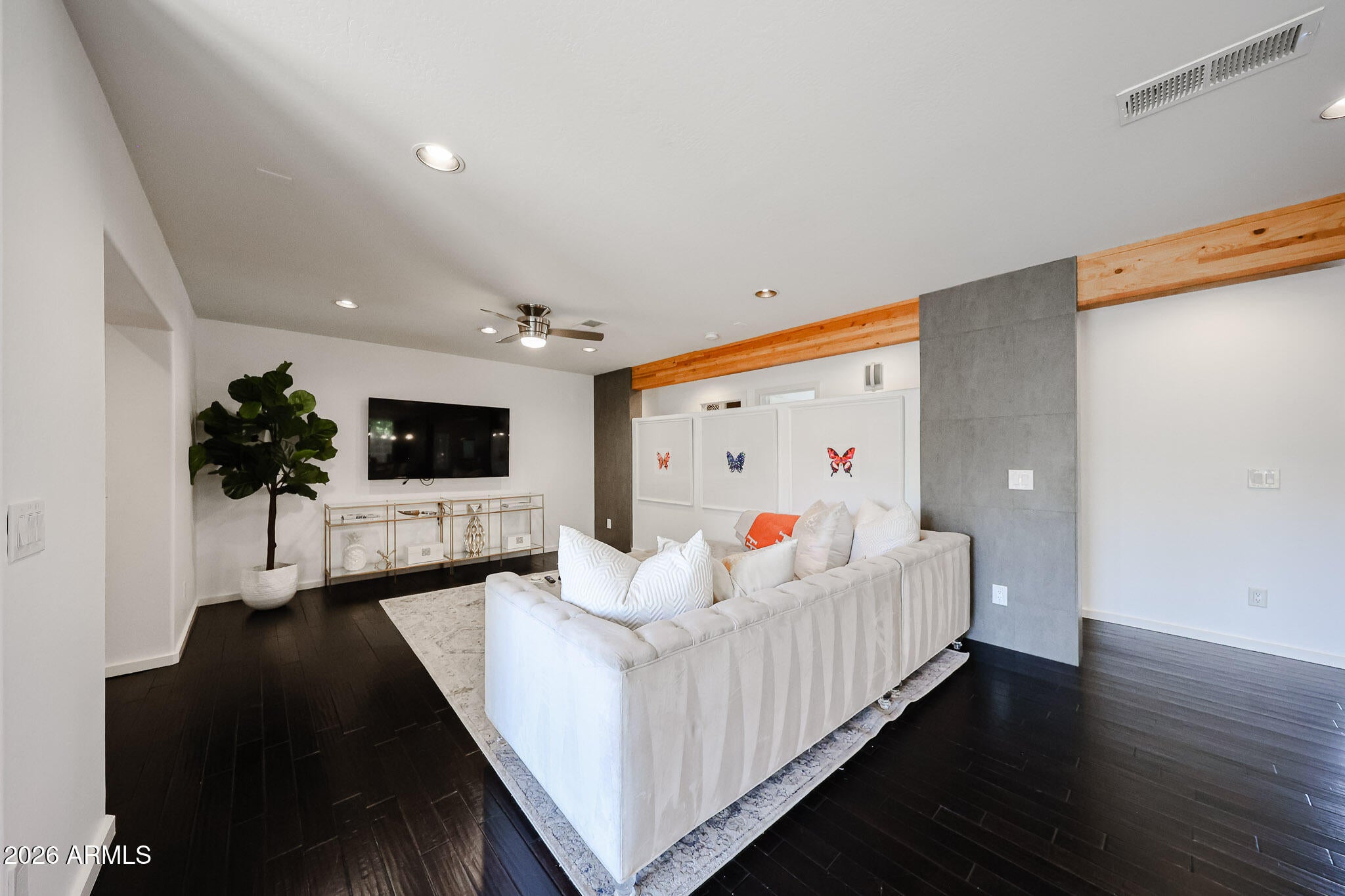 5426 N 81ST Place