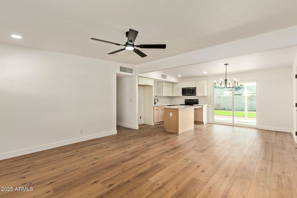 Photo of 1531 W 7th Avenue, Mesa, AZ 85202 (MLS # 6931093)