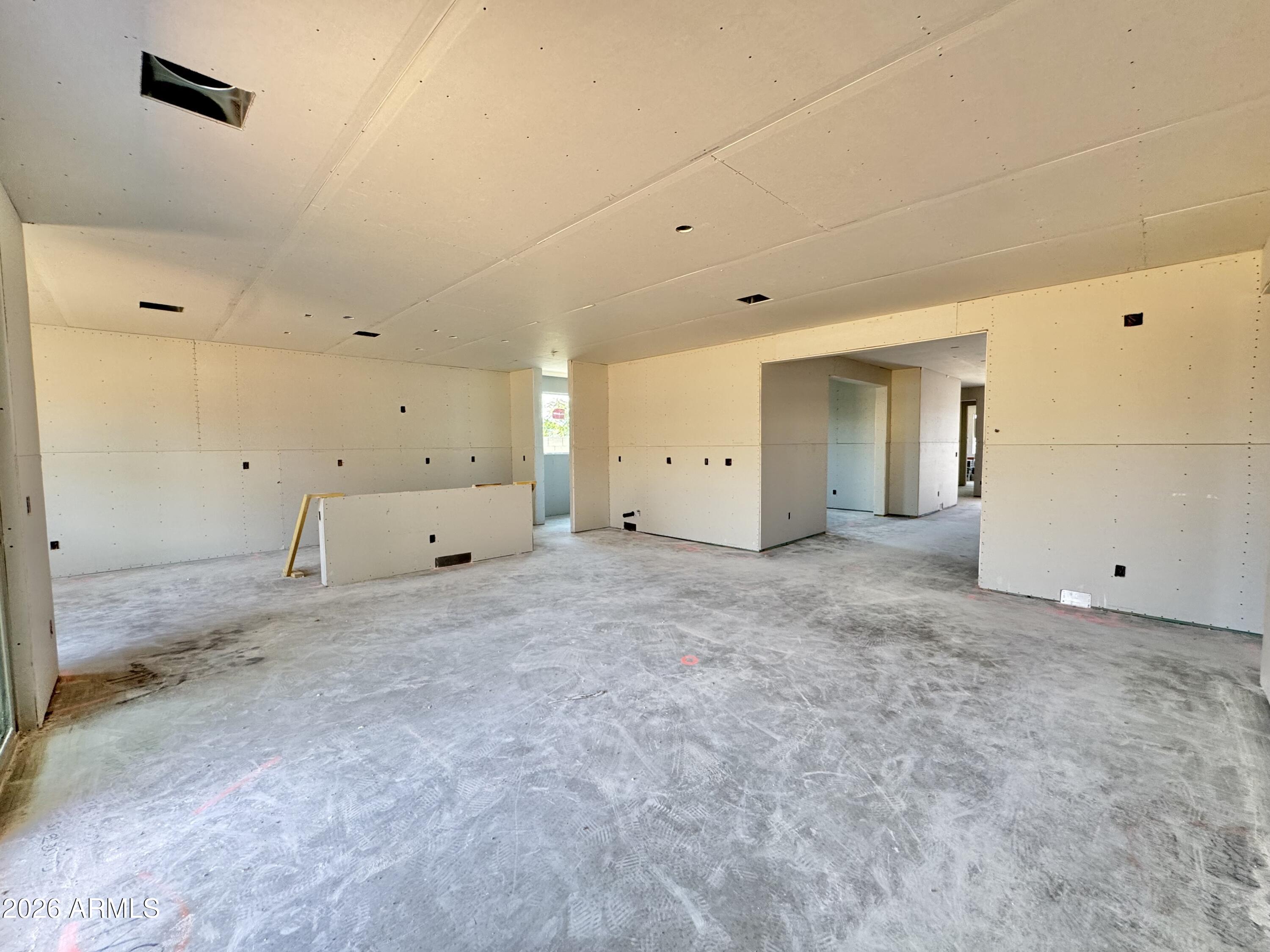 15602 W ONYX Avenue
