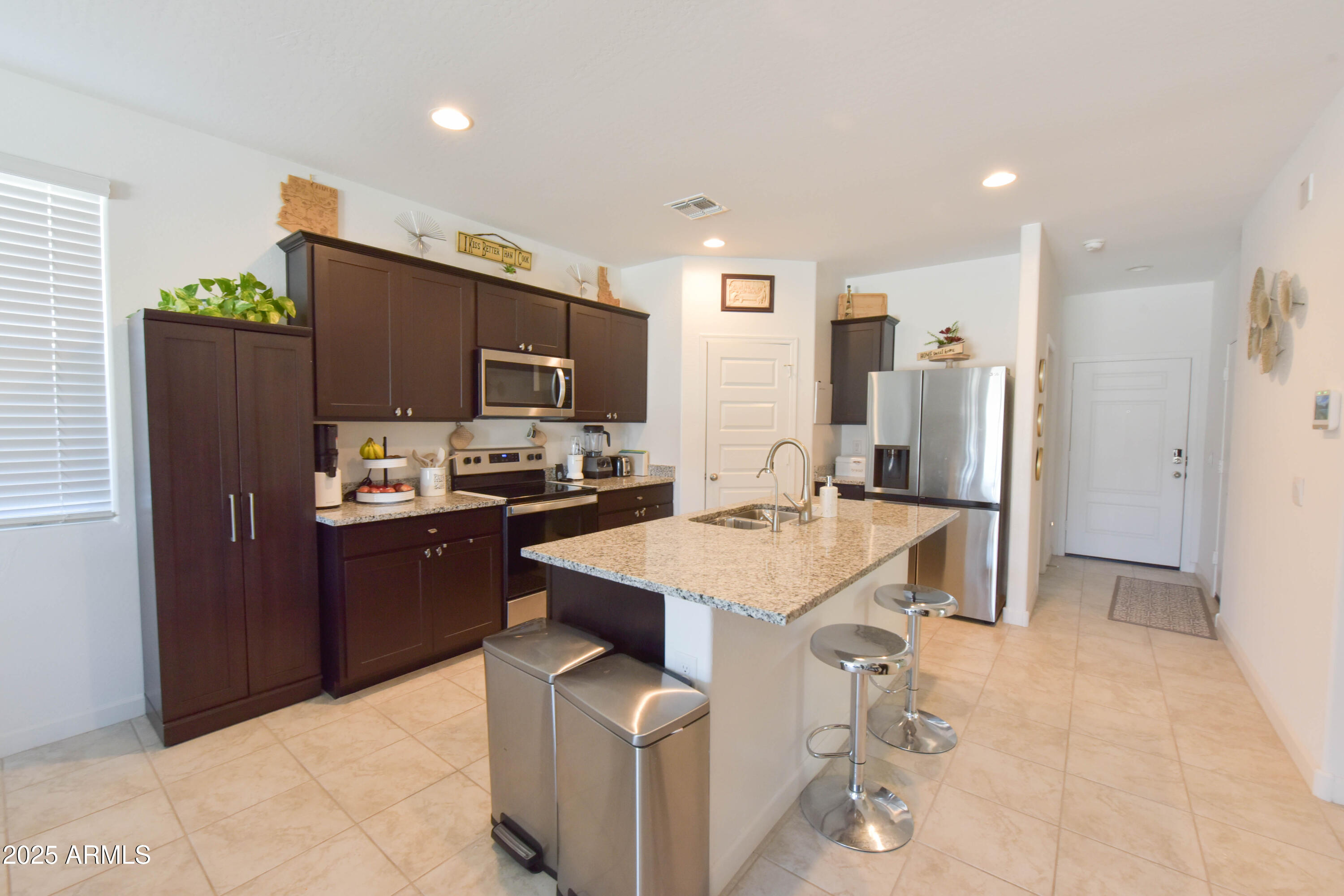 38135 W CANNATARO Lane