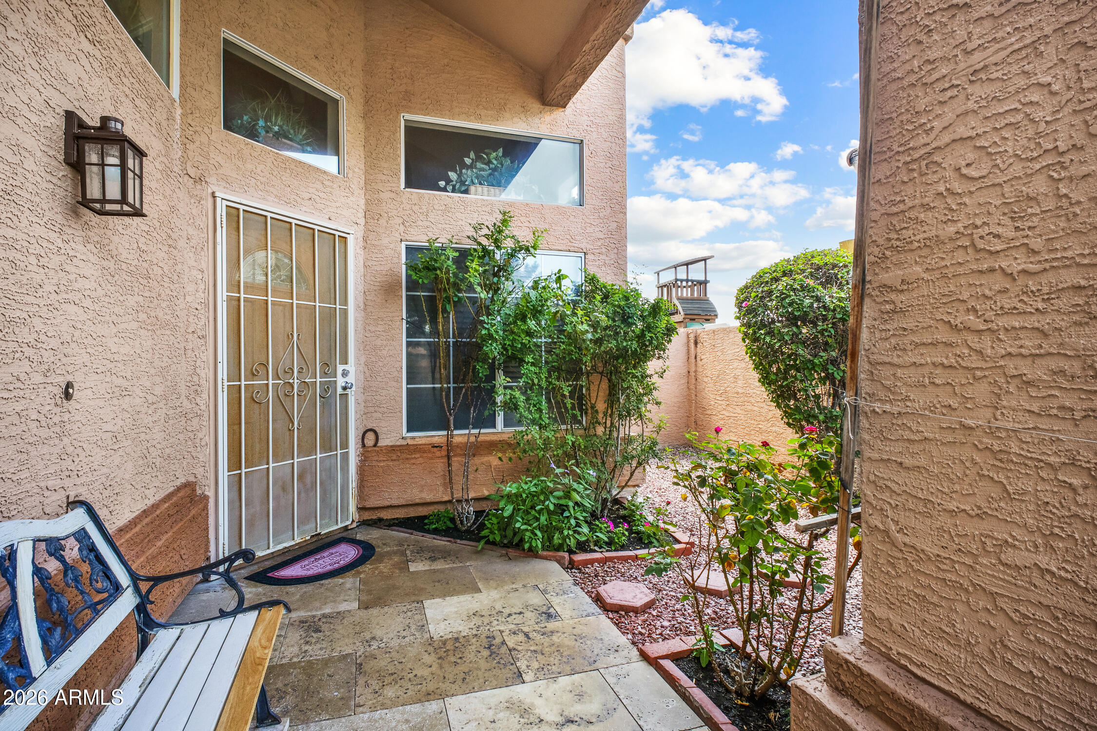 111 N Soho Place